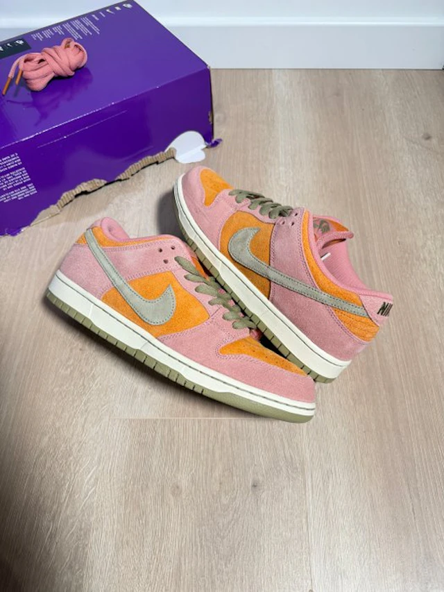 Nike - Dunk Low SB - Sneakers - Size: EU 42.5 - New with tags