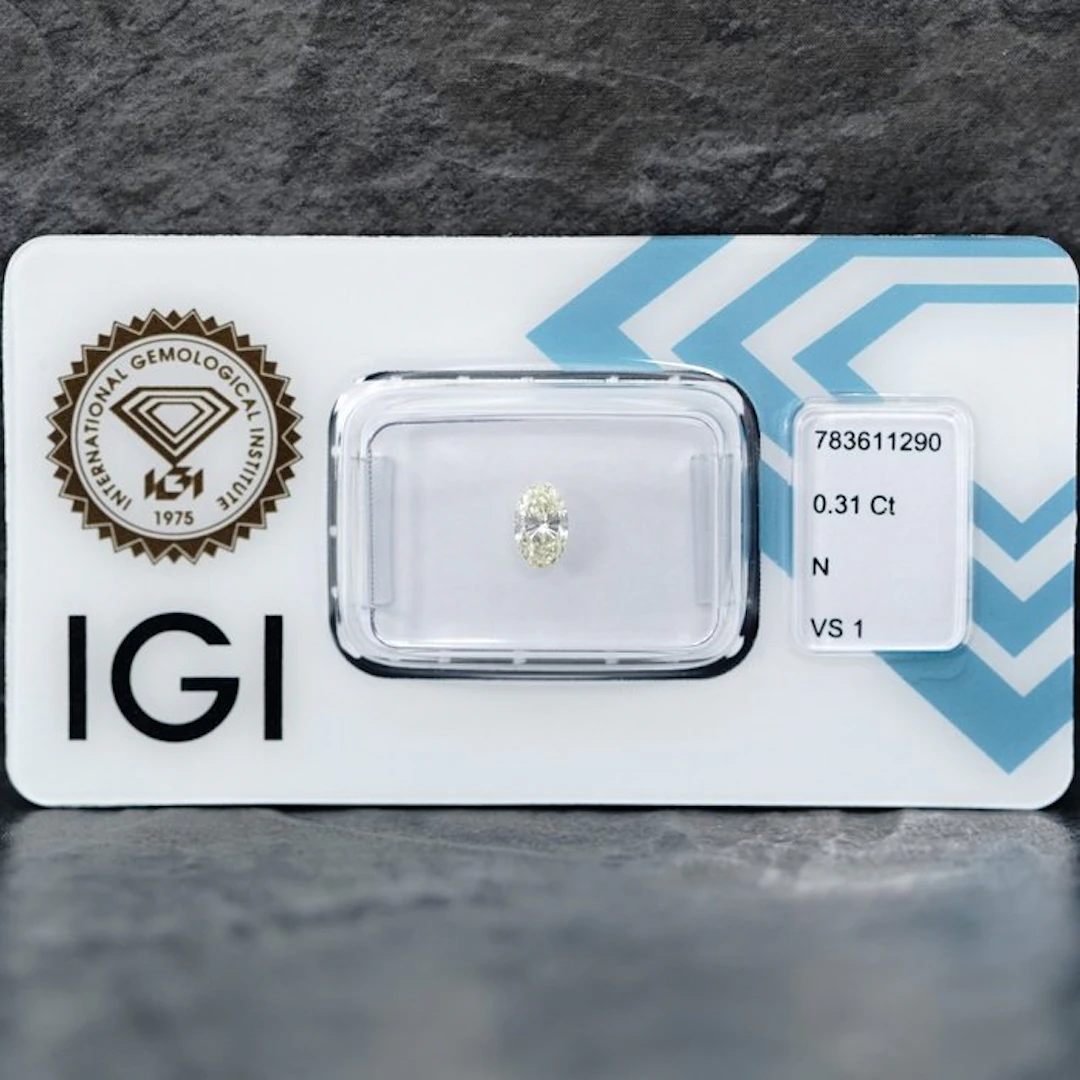 1 pcs Diamond (Natural) - 0.31 ct - Oval - N (tinted)...