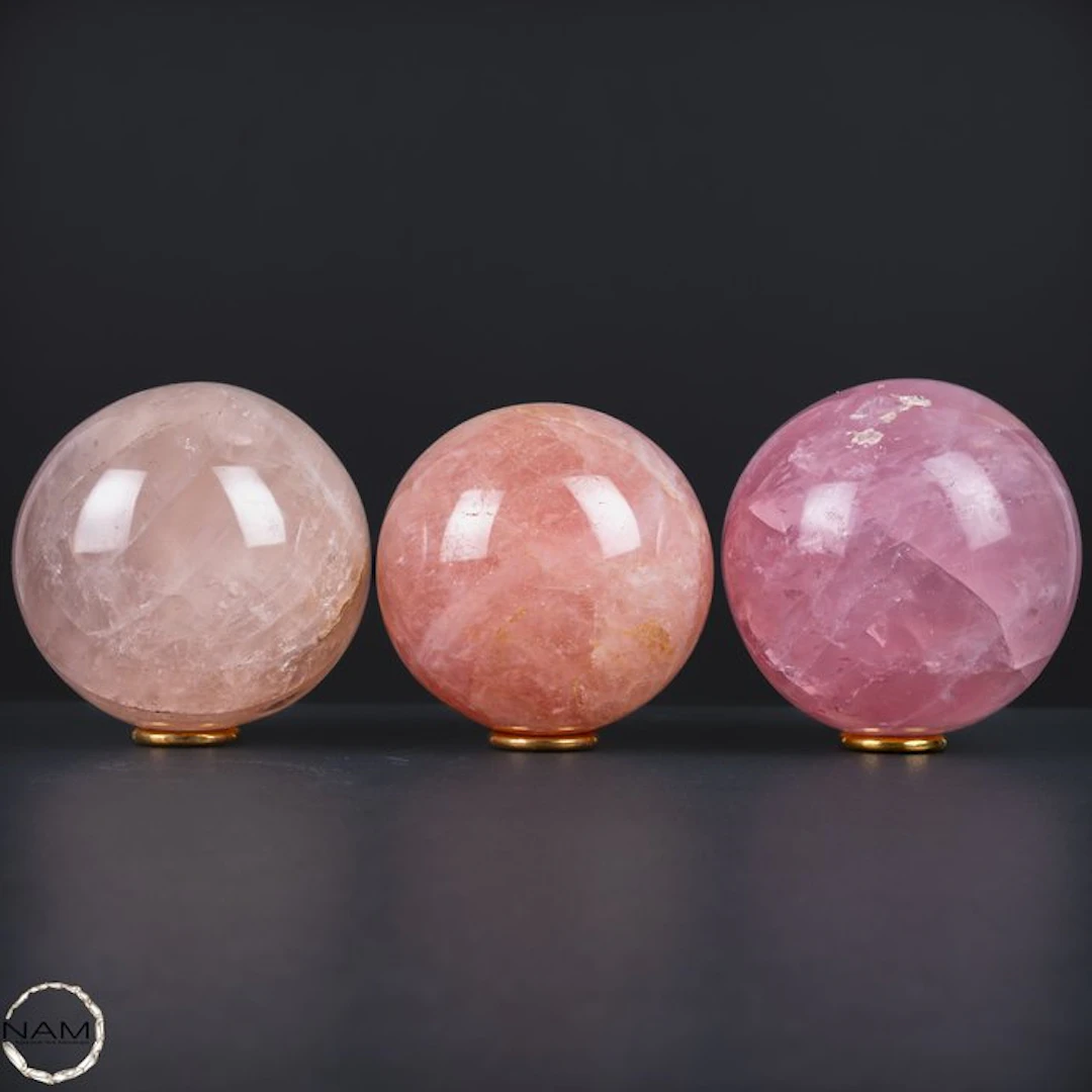 Rose Quartz Sphere Set – Timeless Elegance in Soft Pink...