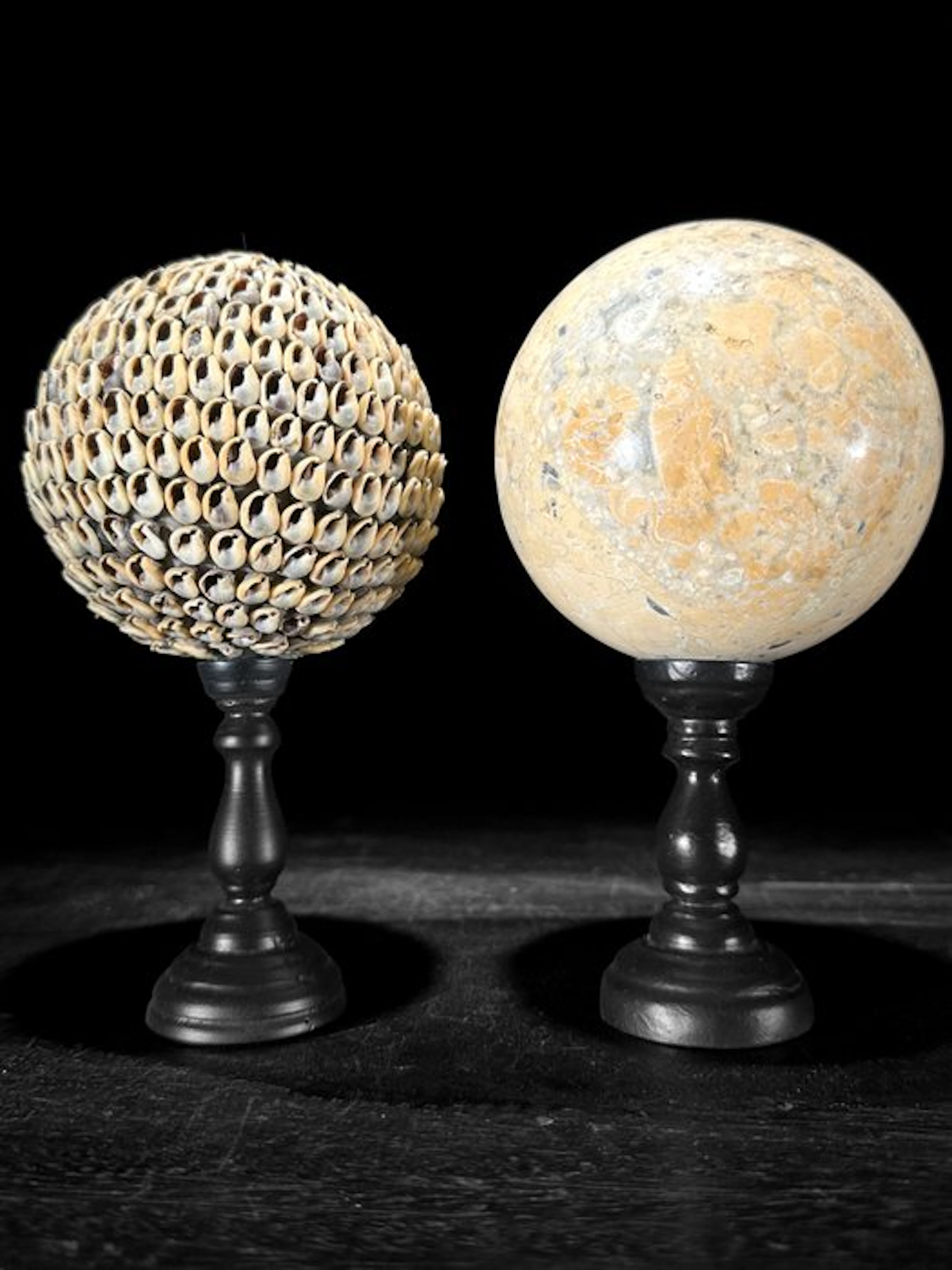 Decorative ornament - NO RESERVE PRICE - Wonderful Pair...
