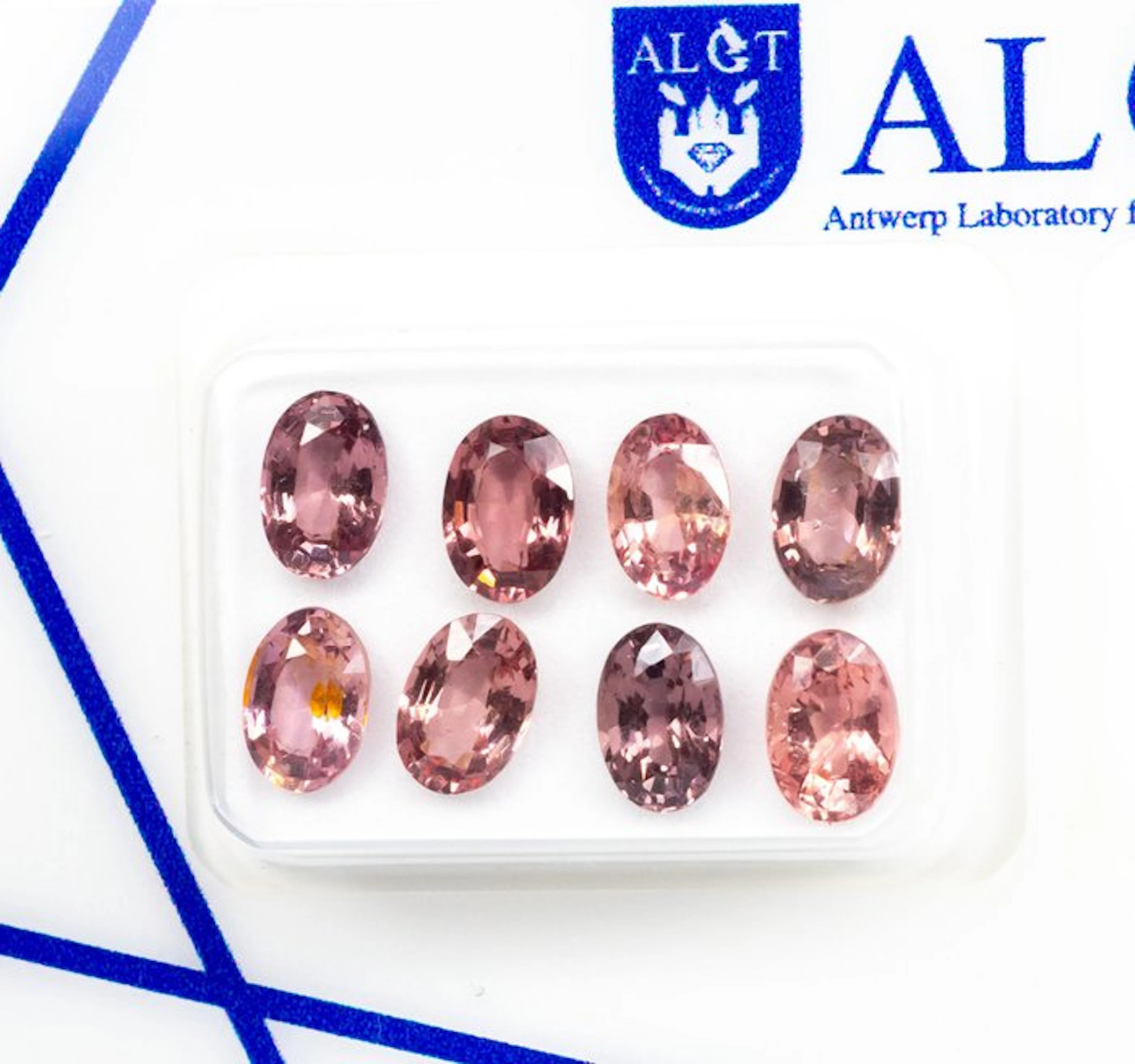 No reserve price - 8 pcs Spinel - 4.40 ct - Antwerp...