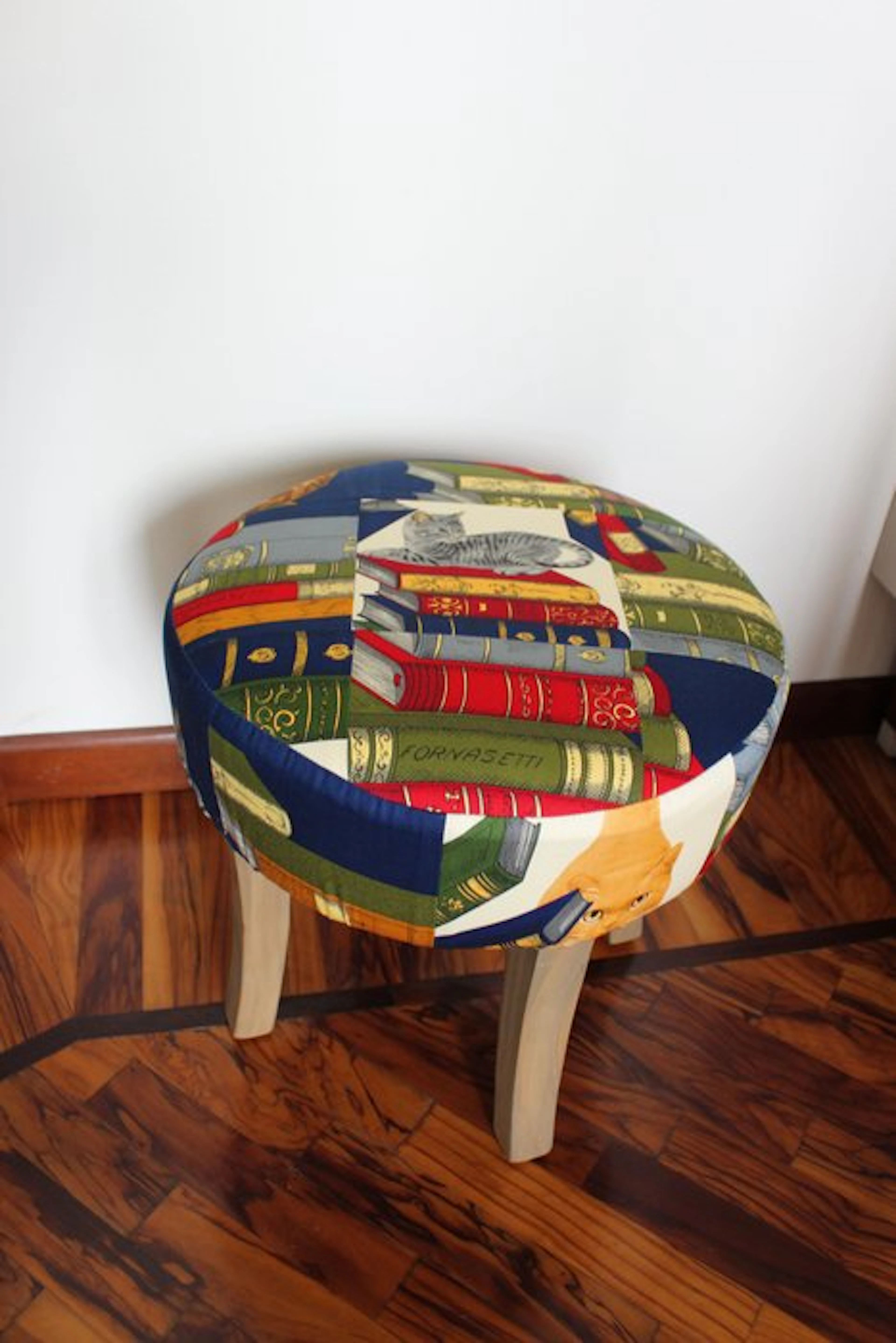 Pouffe - made with vintage Fornasetti fabrics - Wood