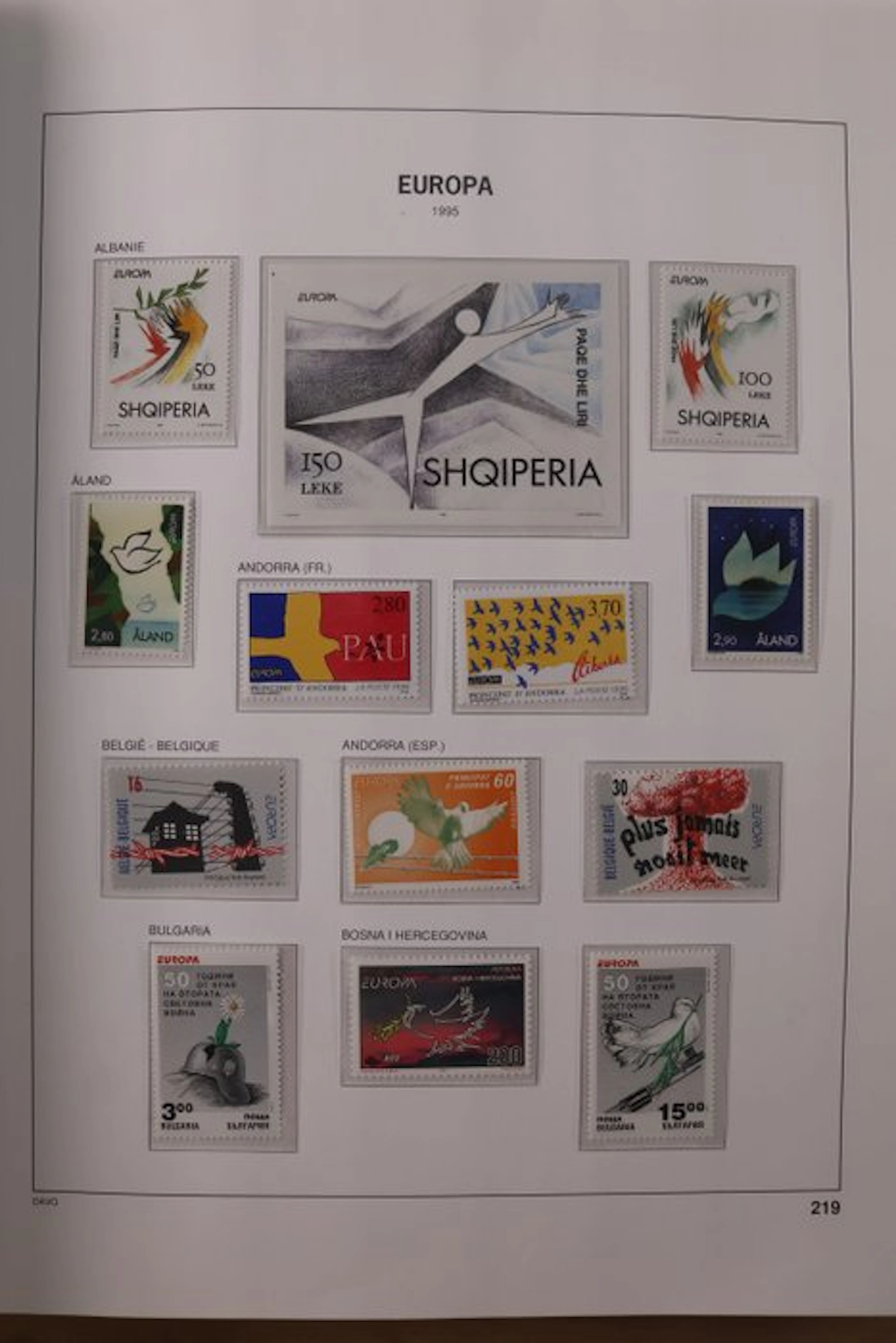 United Europe CEPT 1995/1999 - Just one block short of a...