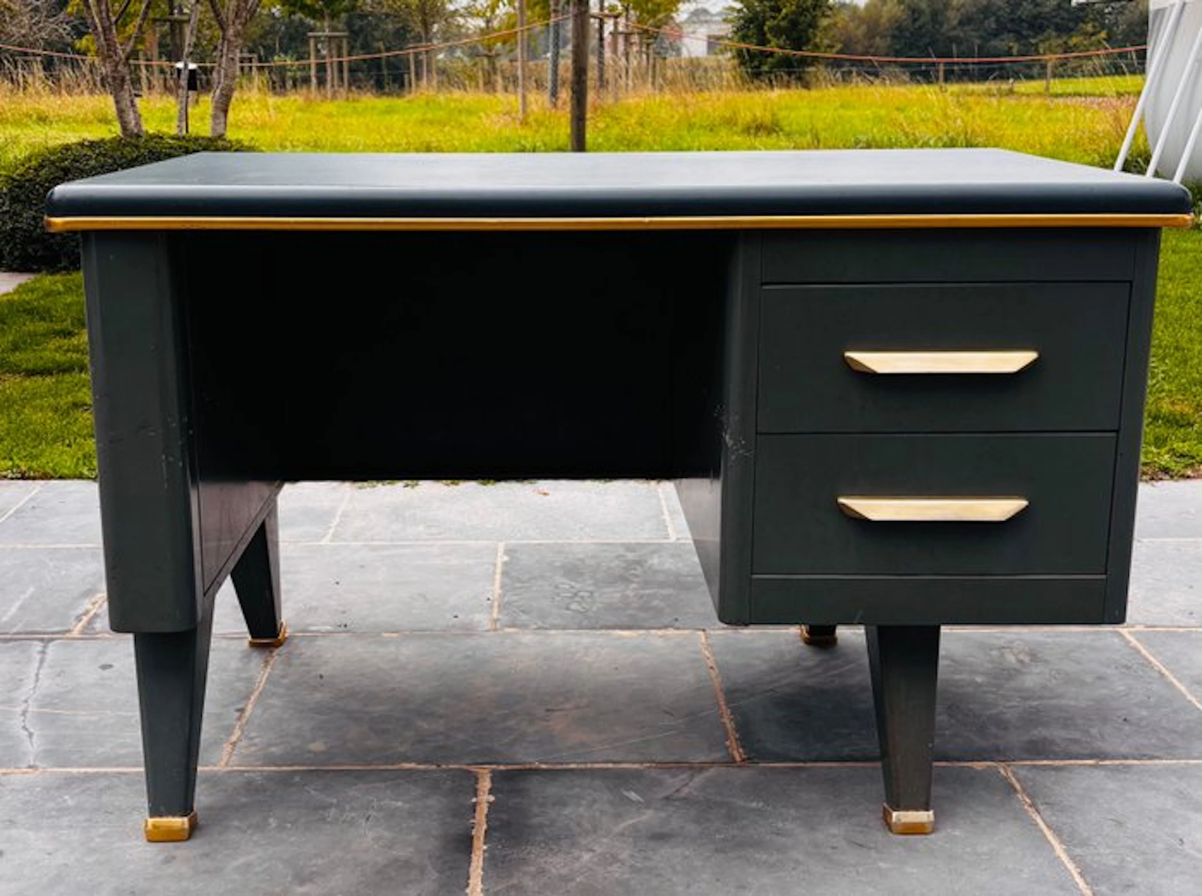 Industrial Office Desk - Desk set - Industrial Office Desk - Steel