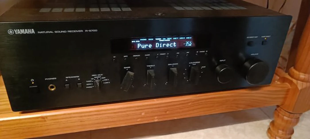 Yamaha - R-S700 'Natural Sound' Solid state stereo receiver