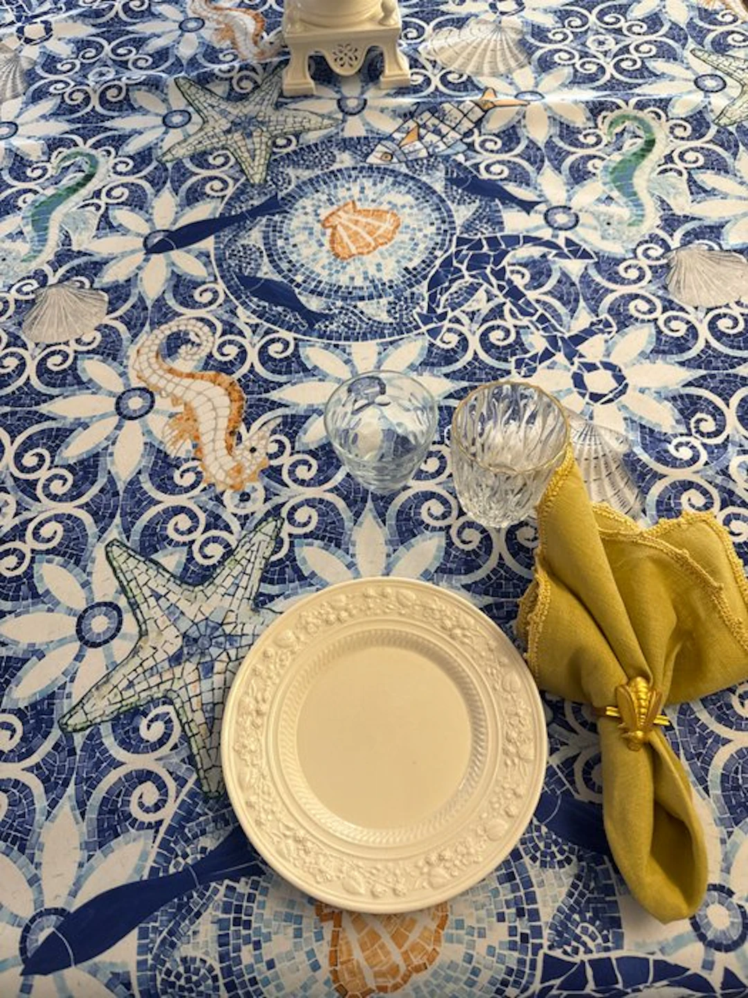 San Leucio - Elegant stain-resistant coastal tablecloth...