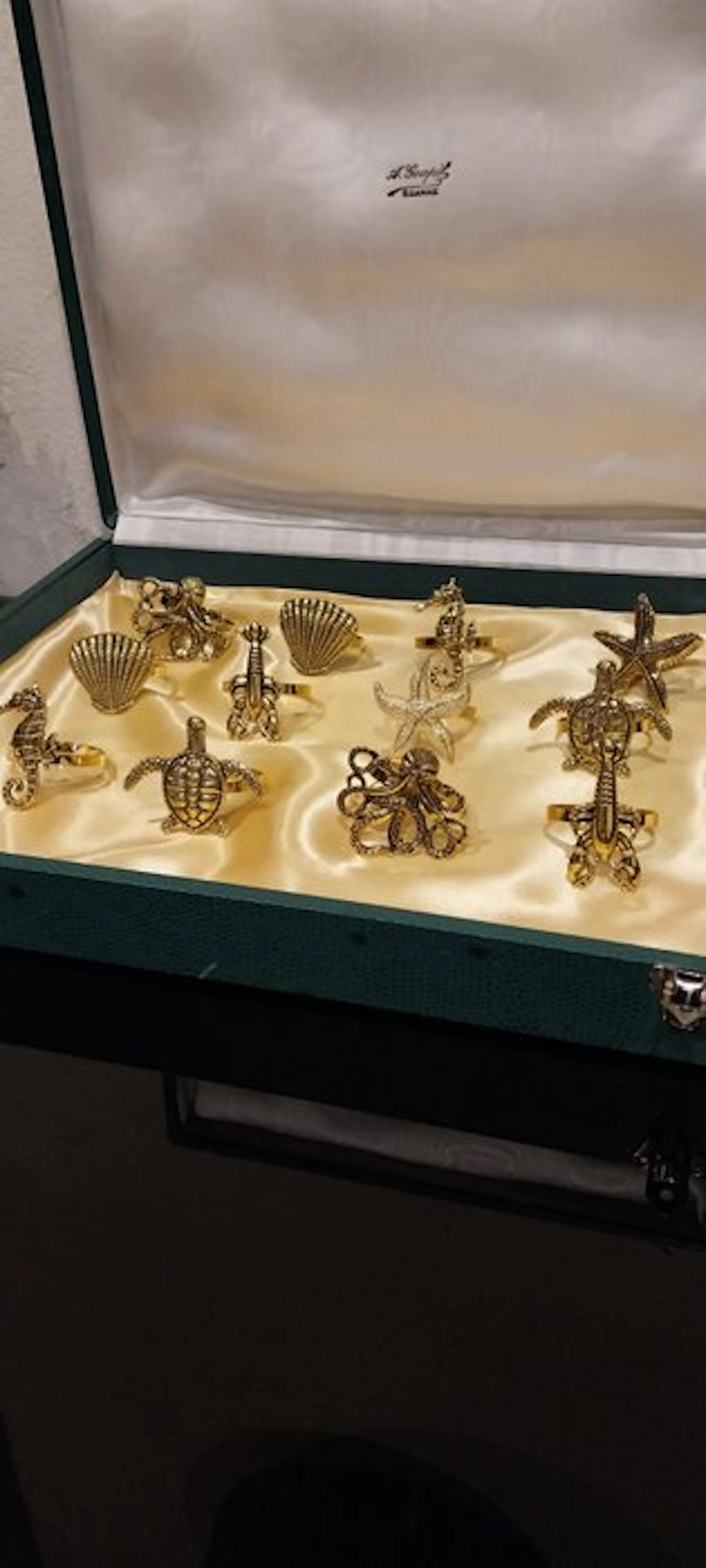 Napkin ring (12) - Different Ocean Animals - Gilt brass