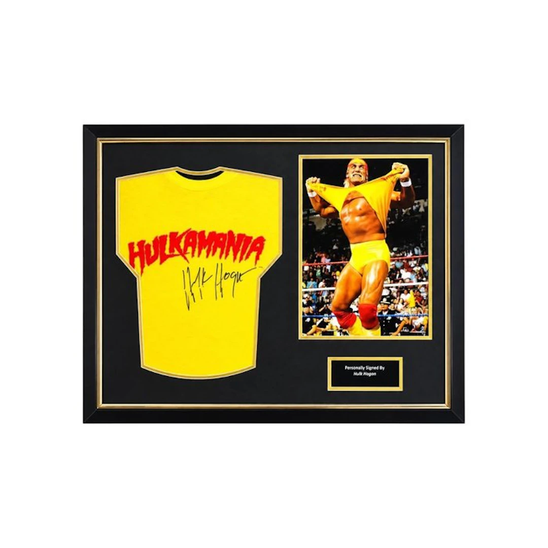 Hulk Hogan -Premium Frame - No Rp price ! - Signed Hulkamania T-Shirt
