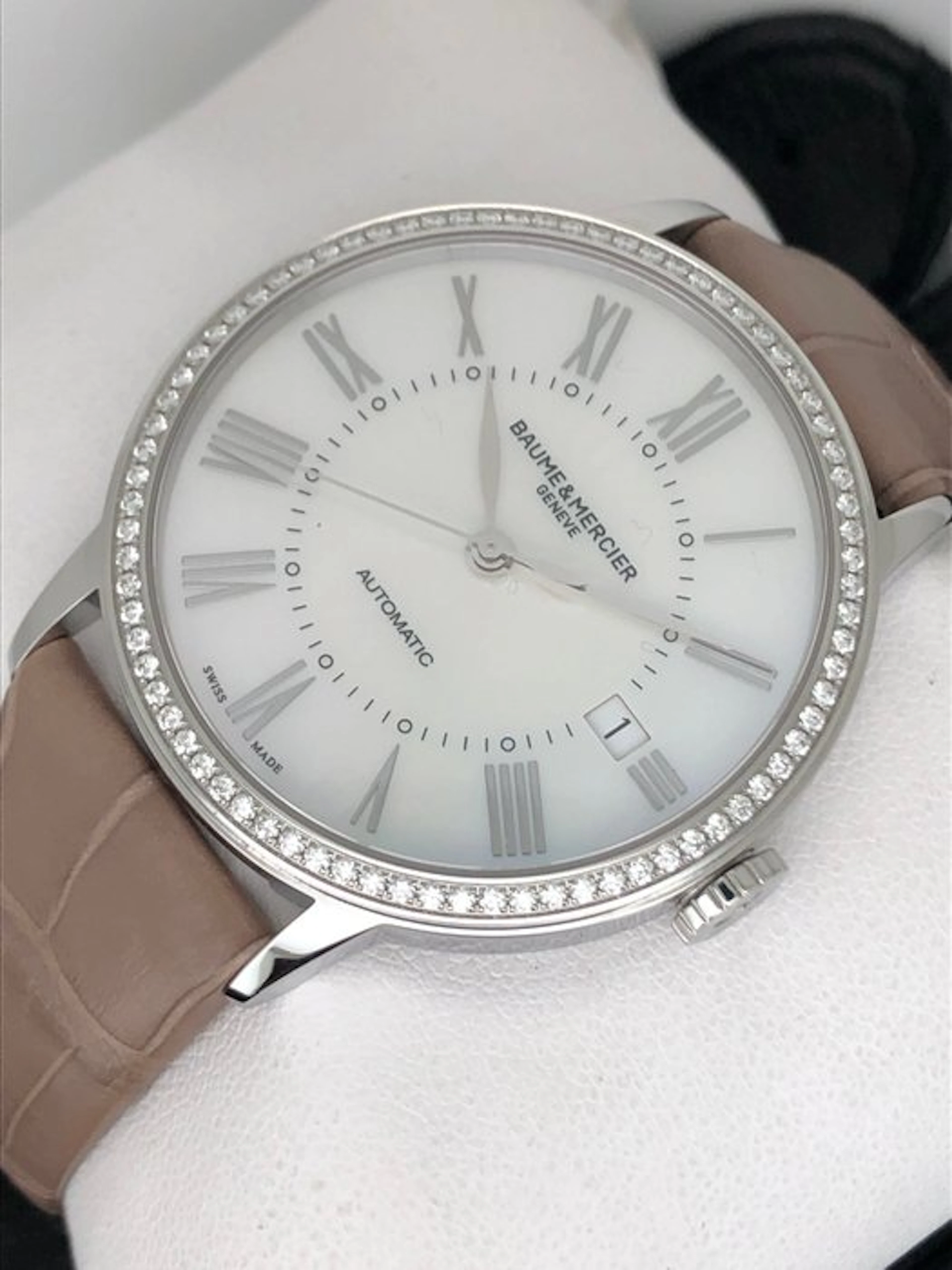 Baume & Mercier - Classima Diamonds Automatic - M0A10222 - Women - 2020-2025