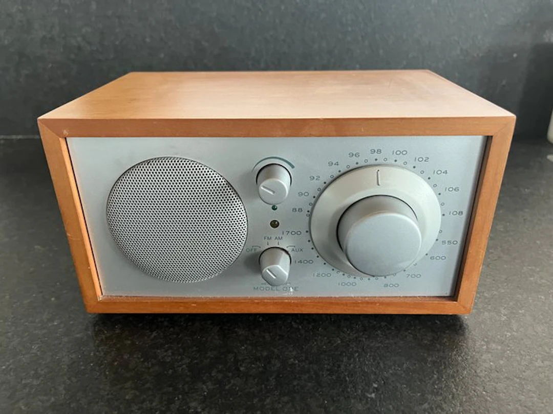 Tivoli Audio Henry Kloss - Model One Radio