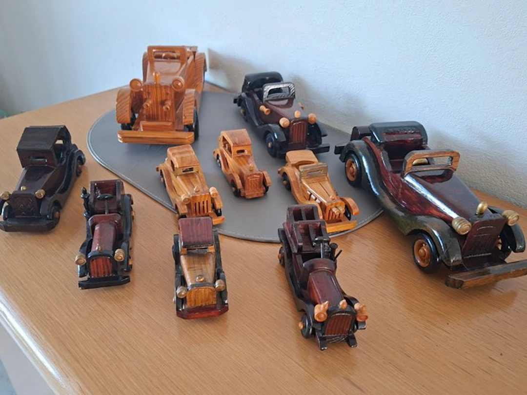 Model car (10)