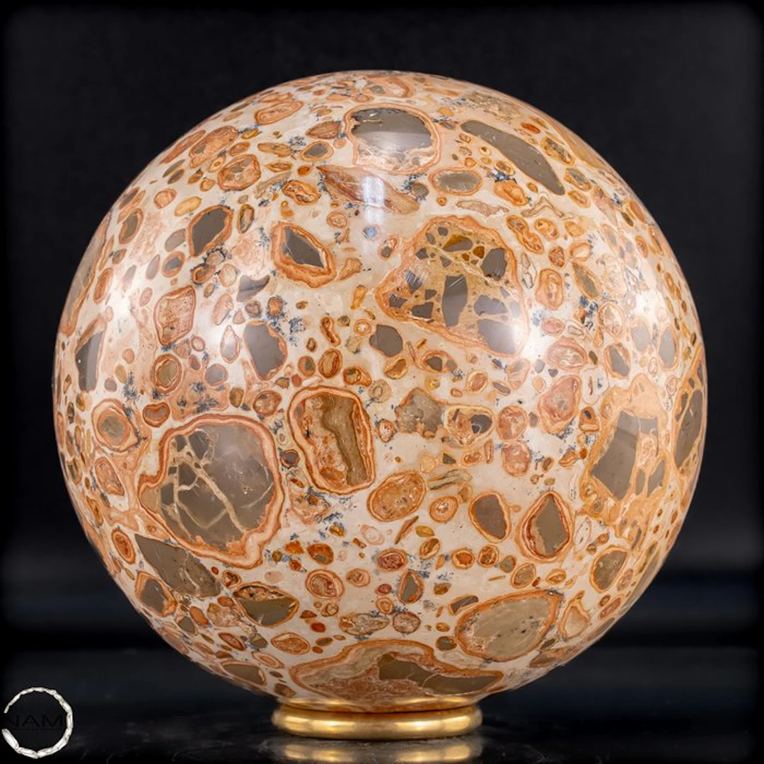 Natural Leopard Jasper – an expressive sphere with earthy depth.- 2570.17 g