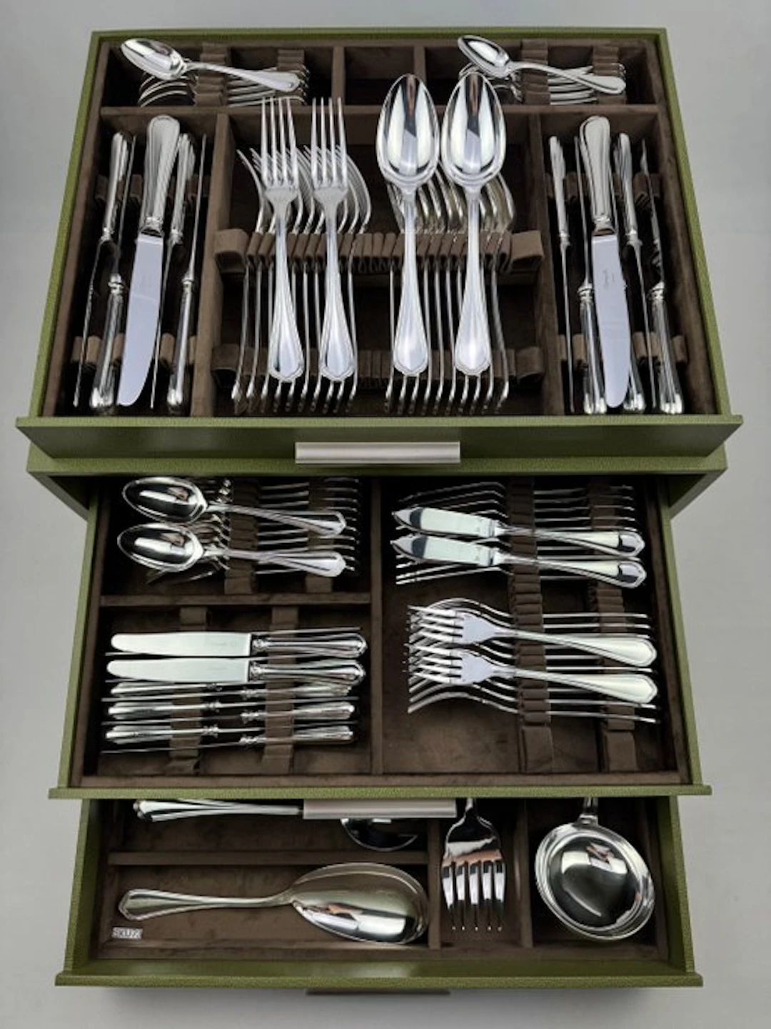 Christofle - Table service for 12 (126) - Spatours - Silverplated