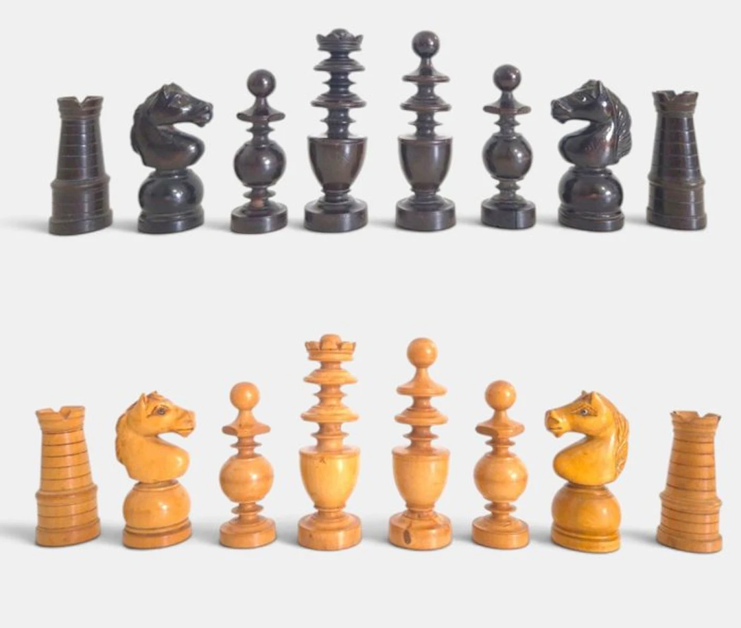 Chess set - Cavaliers Dodu - 19ème siècle - Buis