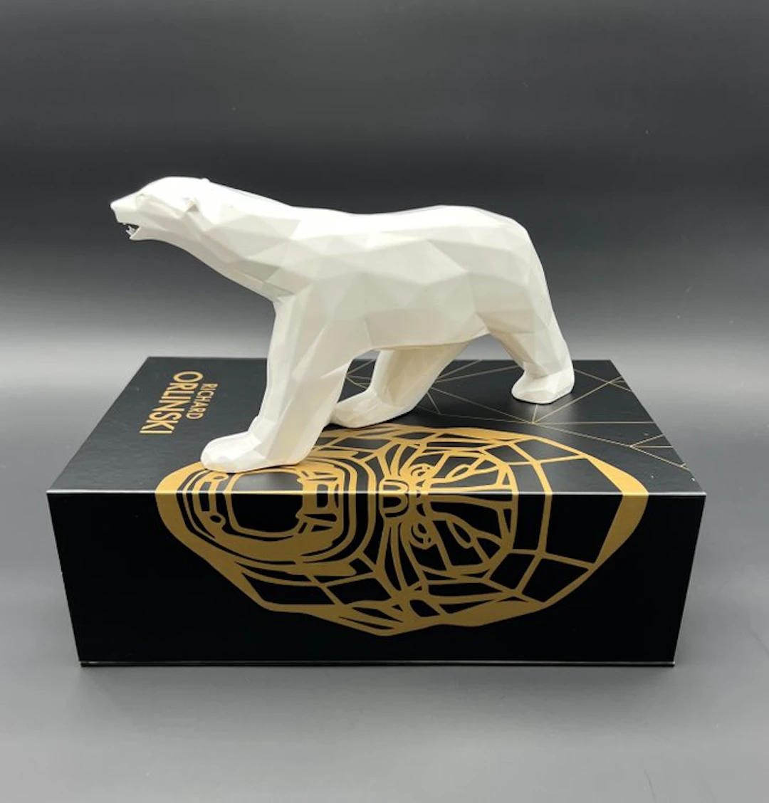 Richard Orlinski (1966) - ***Polar Bear in Luxury Gift Box***