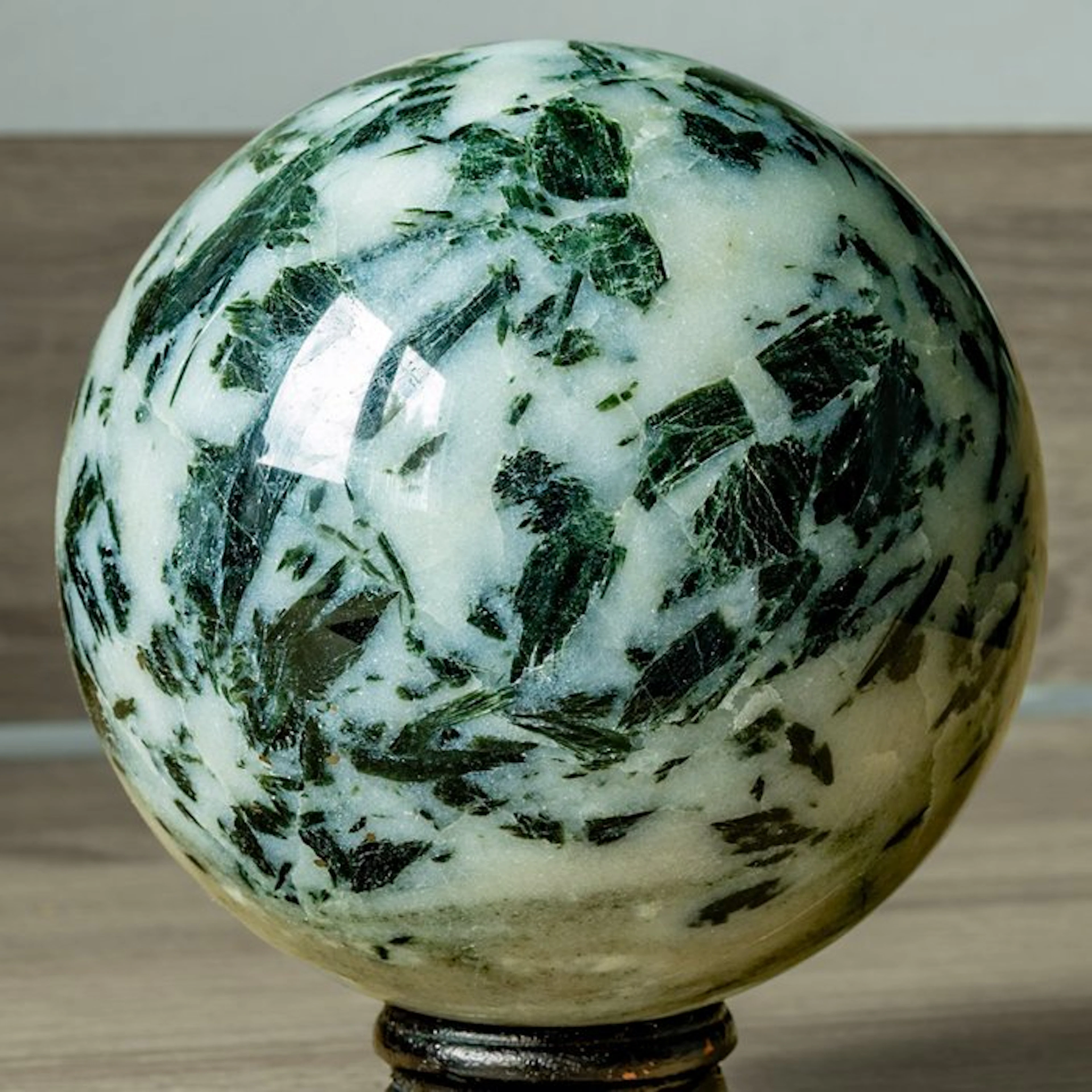 Green Tourmaline Fine Large Green Tourmaline Quality...