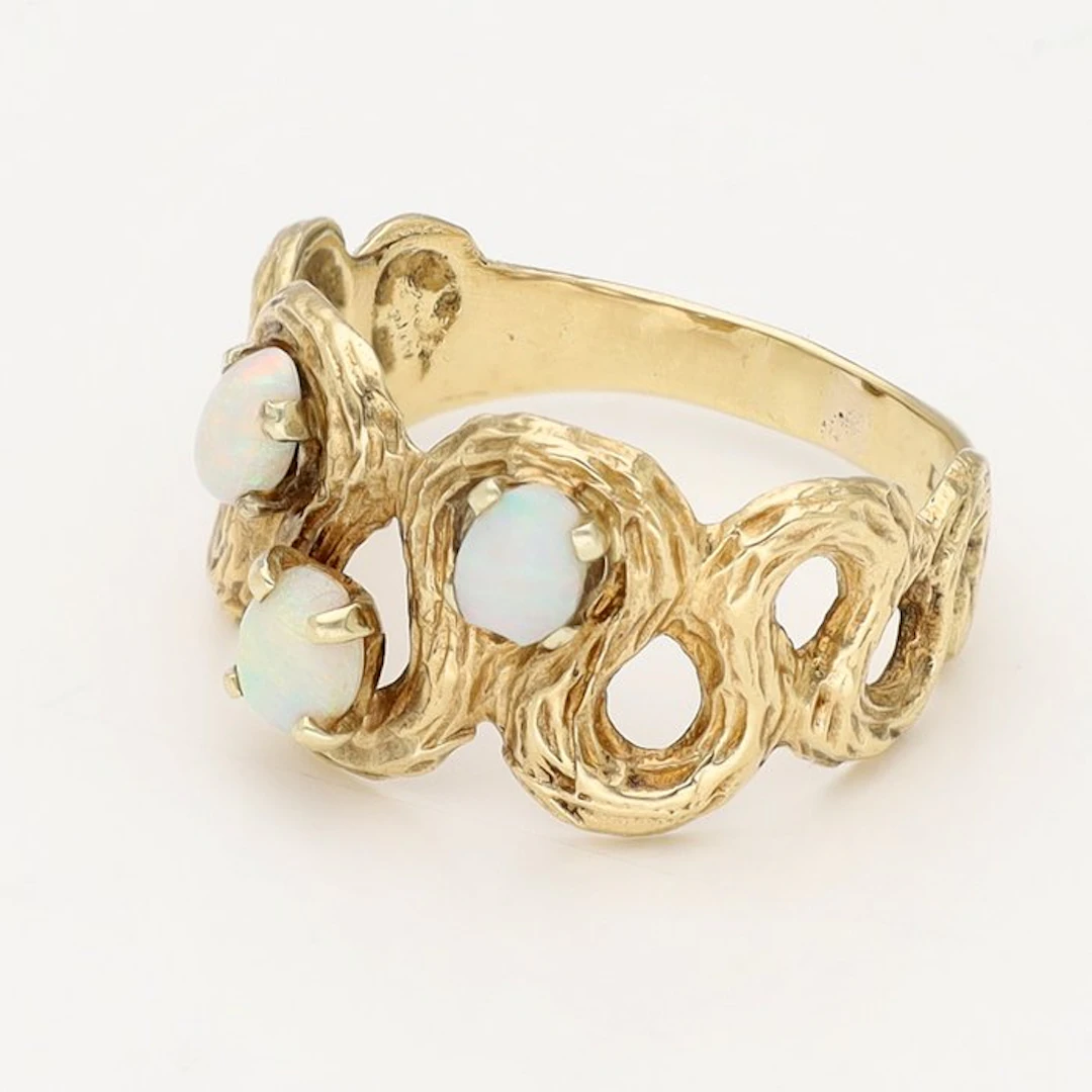 Ring - 14 kt. Yellow gold - Opal