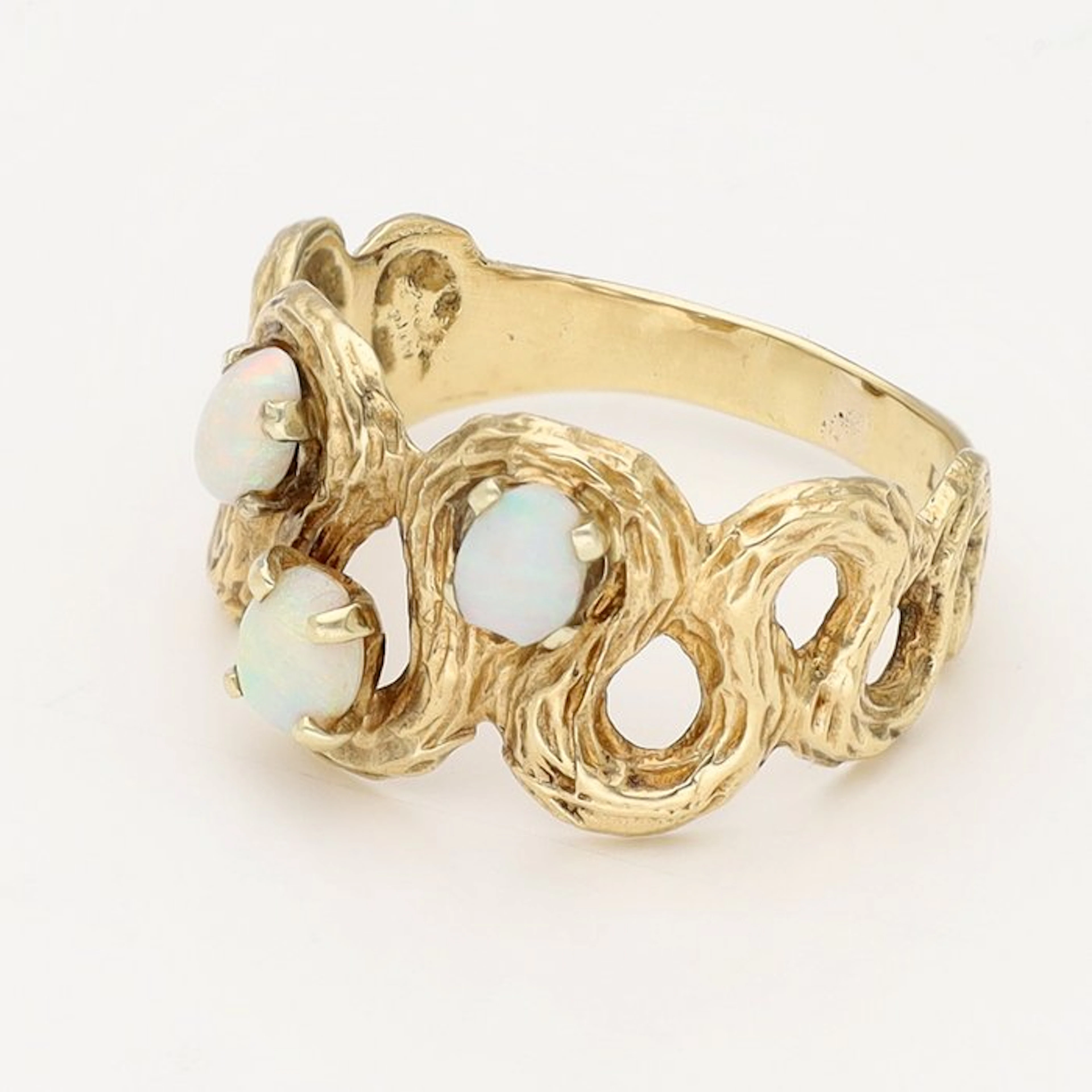 Ring - 14 kt. Yellow gold - Opal