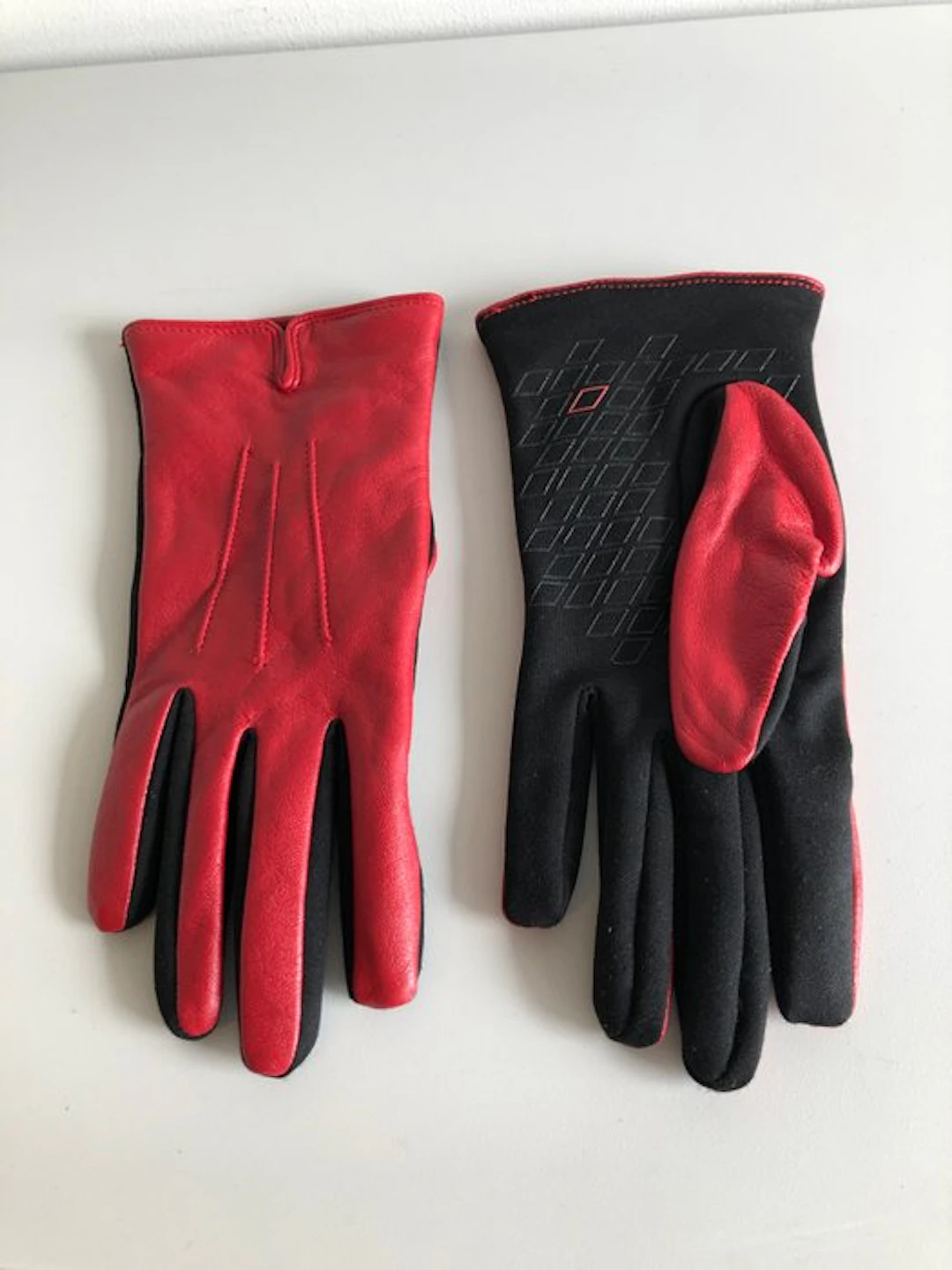 Accessory - Audi - Audi Sport Gloves / Handschoenen