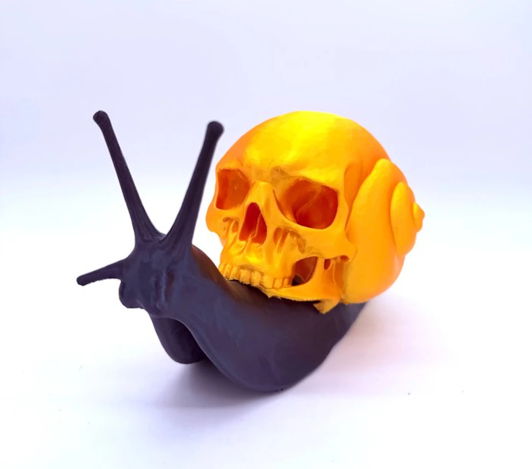 PYTHIA - Bust, Skull Snail - 15 cm - Plastic - 2026
