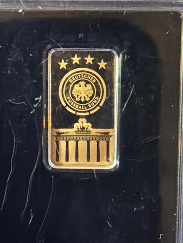 World. Gold bar Deutscher Fußballbund DFB ., 1/200 Oz (.999) (No reserve price)