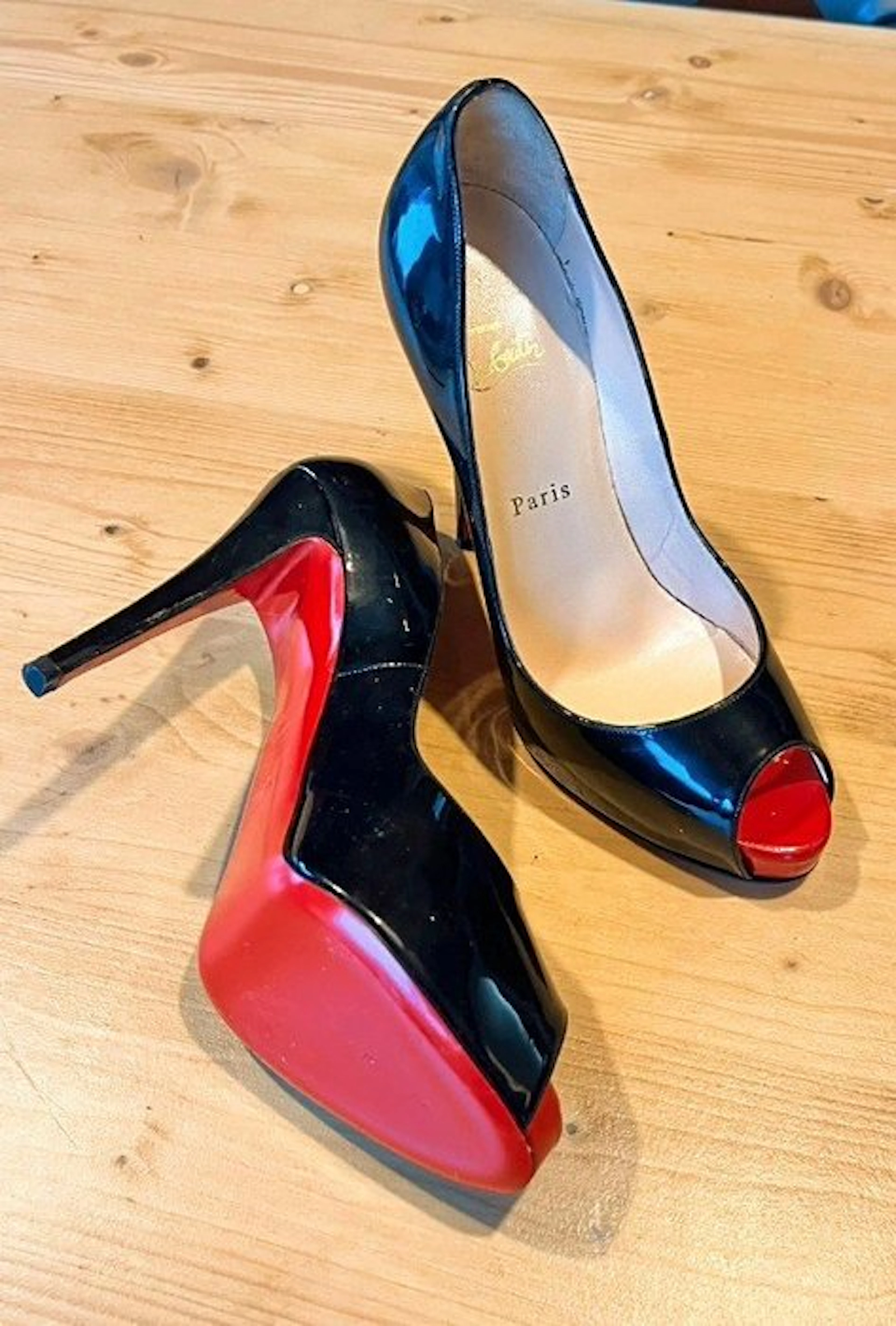 Christian Louboutin - Peep toes shoes - Size: EU 38.5
