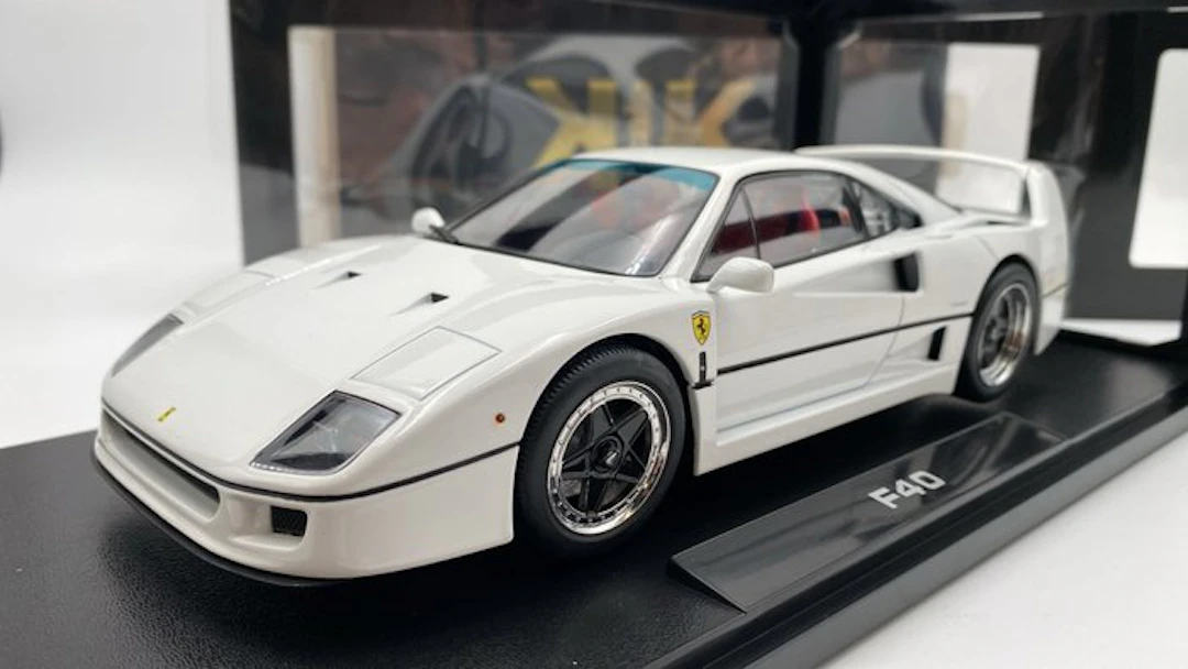 KK-Scale 1:18 - Model car - Ferrari F40 - (cod.P20)