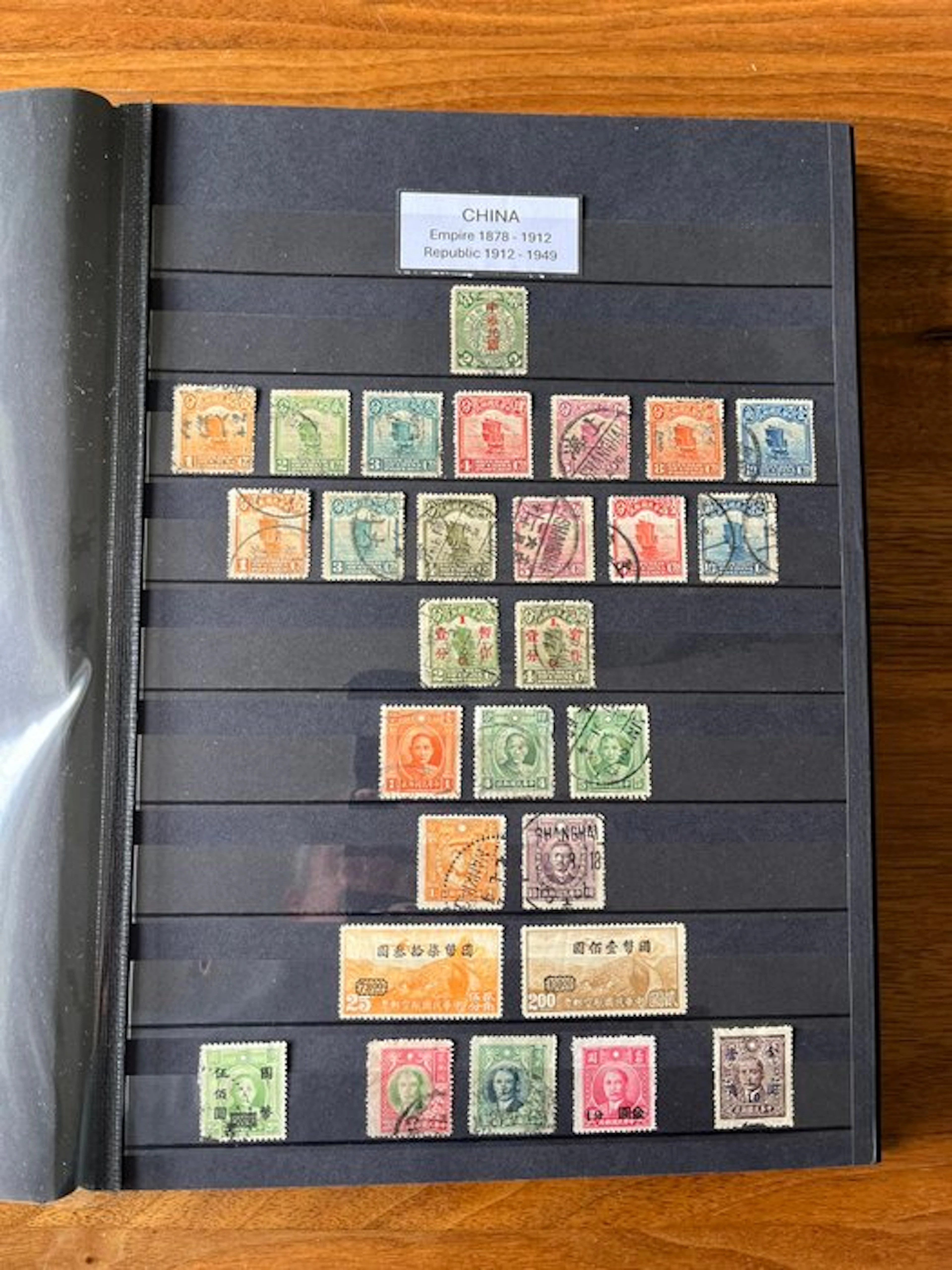 China 1903/2006 - Mixed Collection (circa 650 stamps) in...