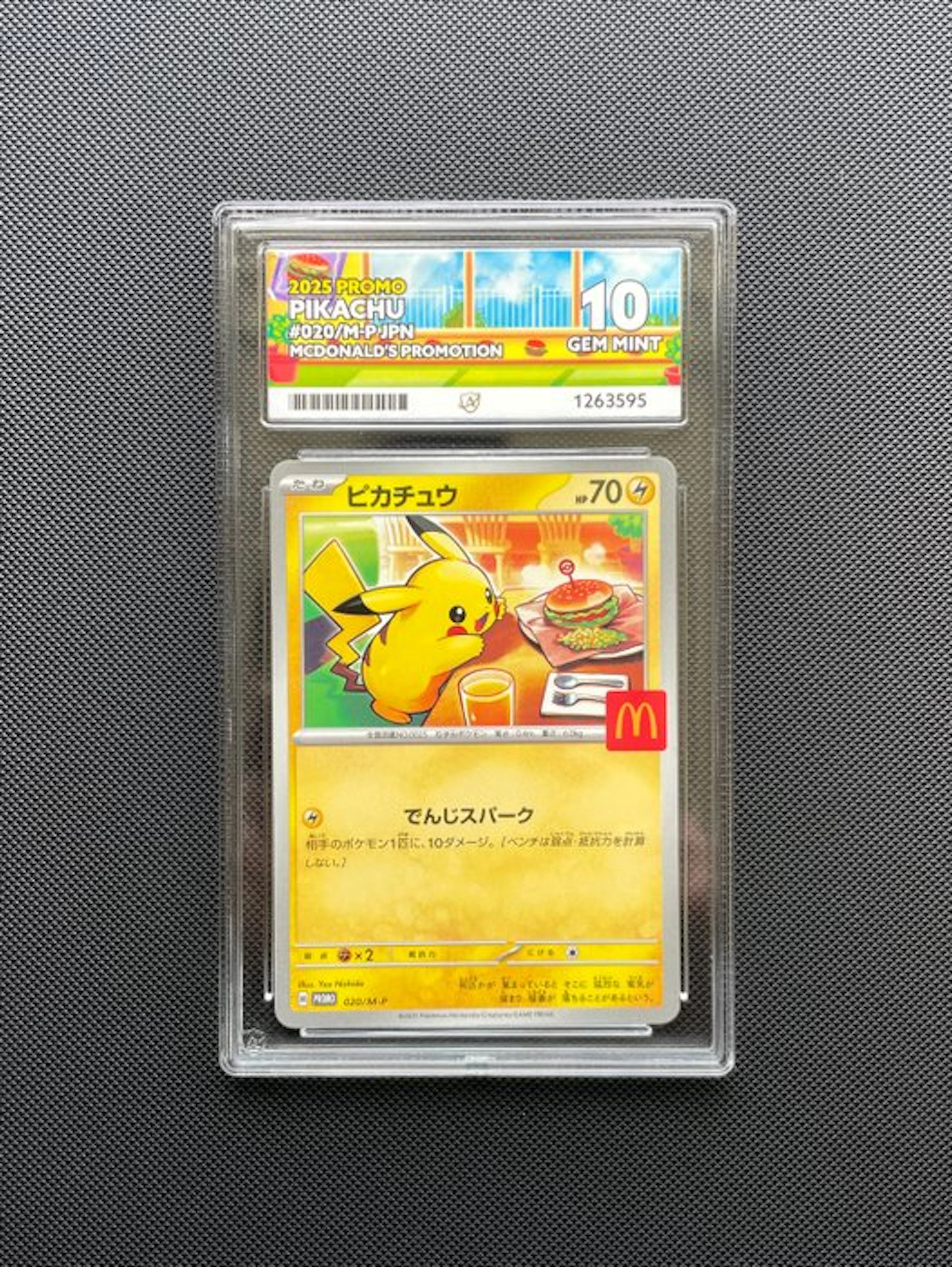 Pokémon - 1 Graded card - Pikachu Promo card - ACE 10