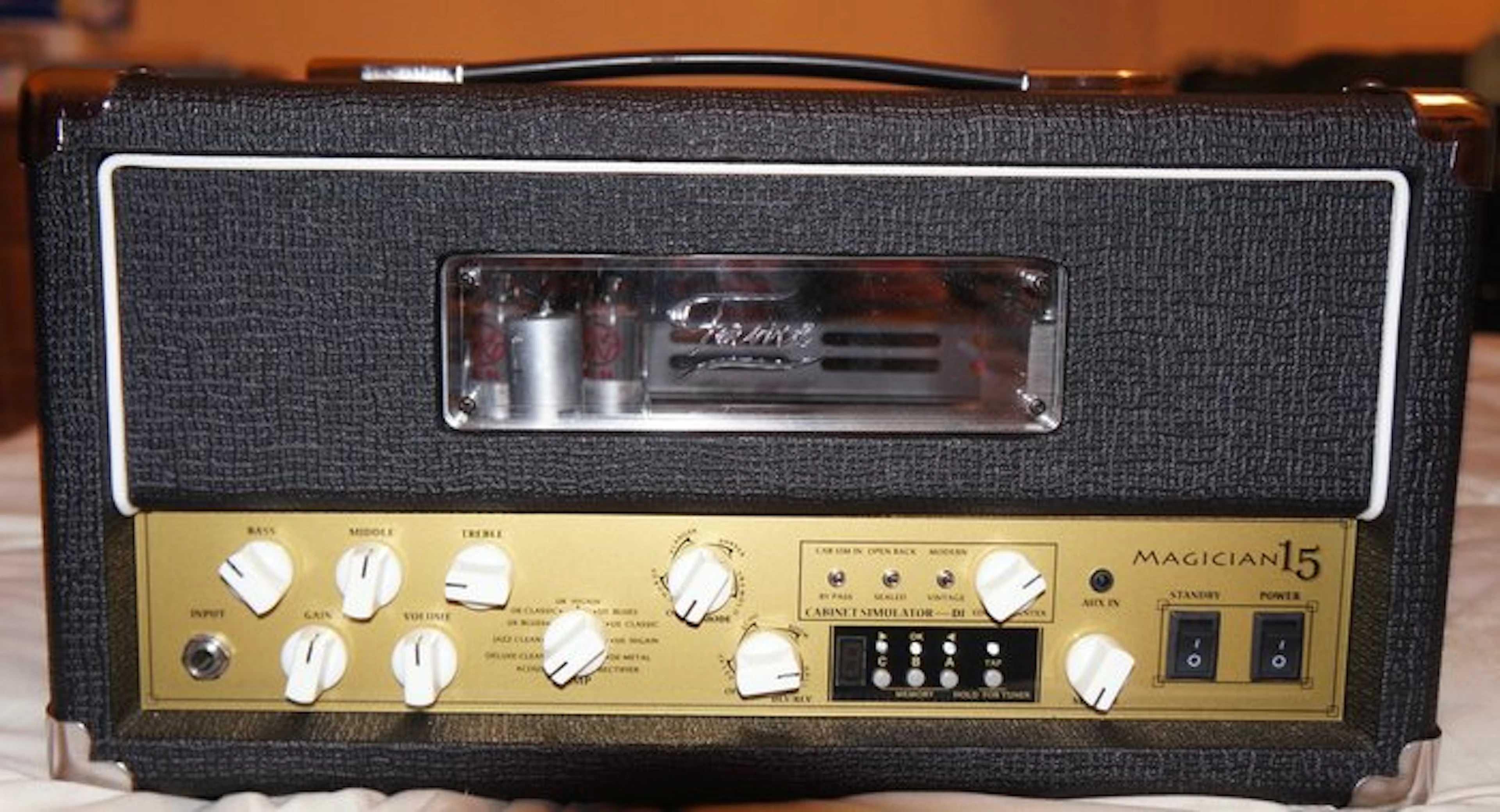 Fame - Magician 15 - Number of items: 2 - Guitar tube amplifier - China - 2026