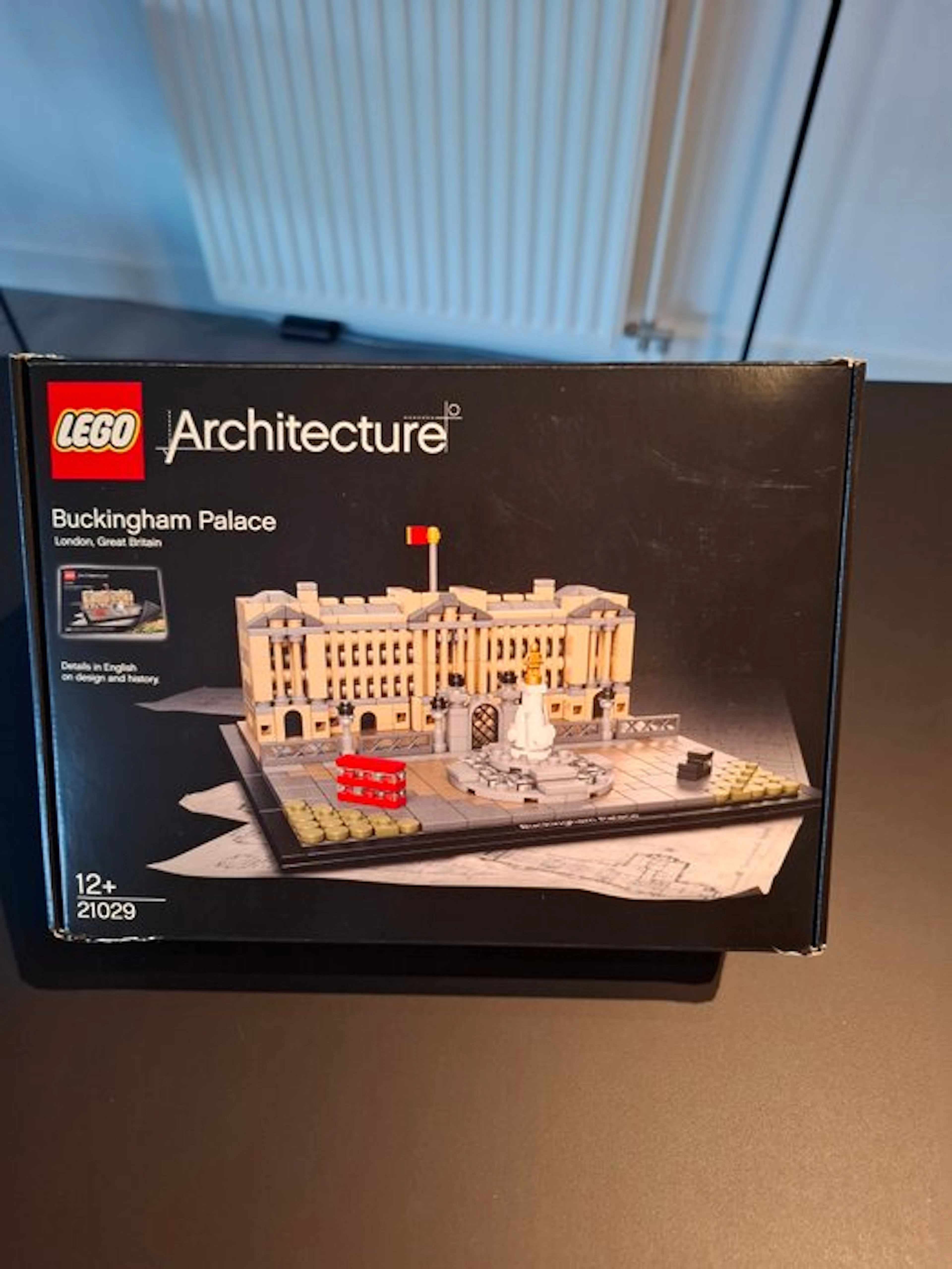 LEGO Set - 21029 - Architecture - Buckingham Palace