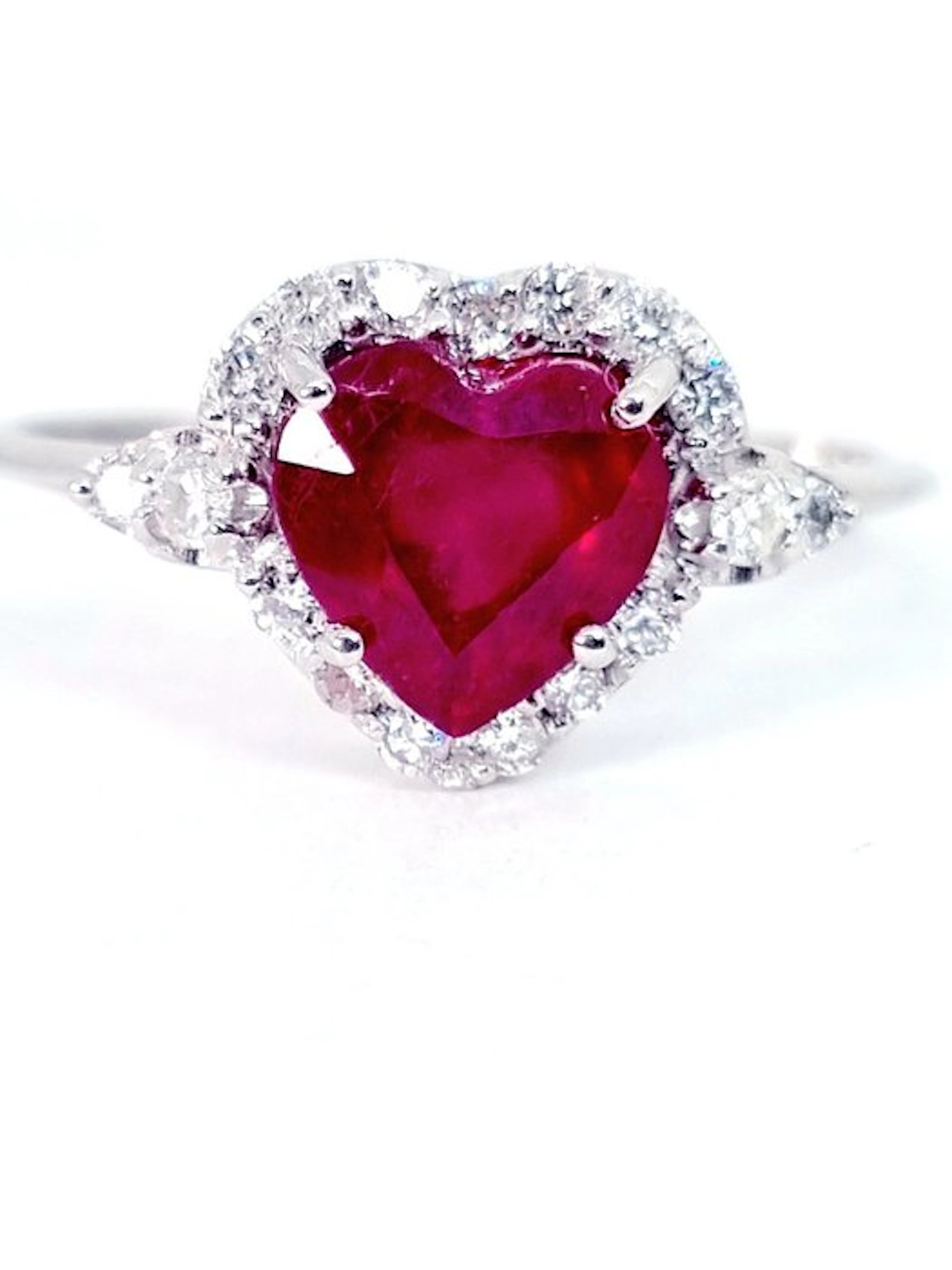Ring - 18 kt. White gold Ruby - Diamond