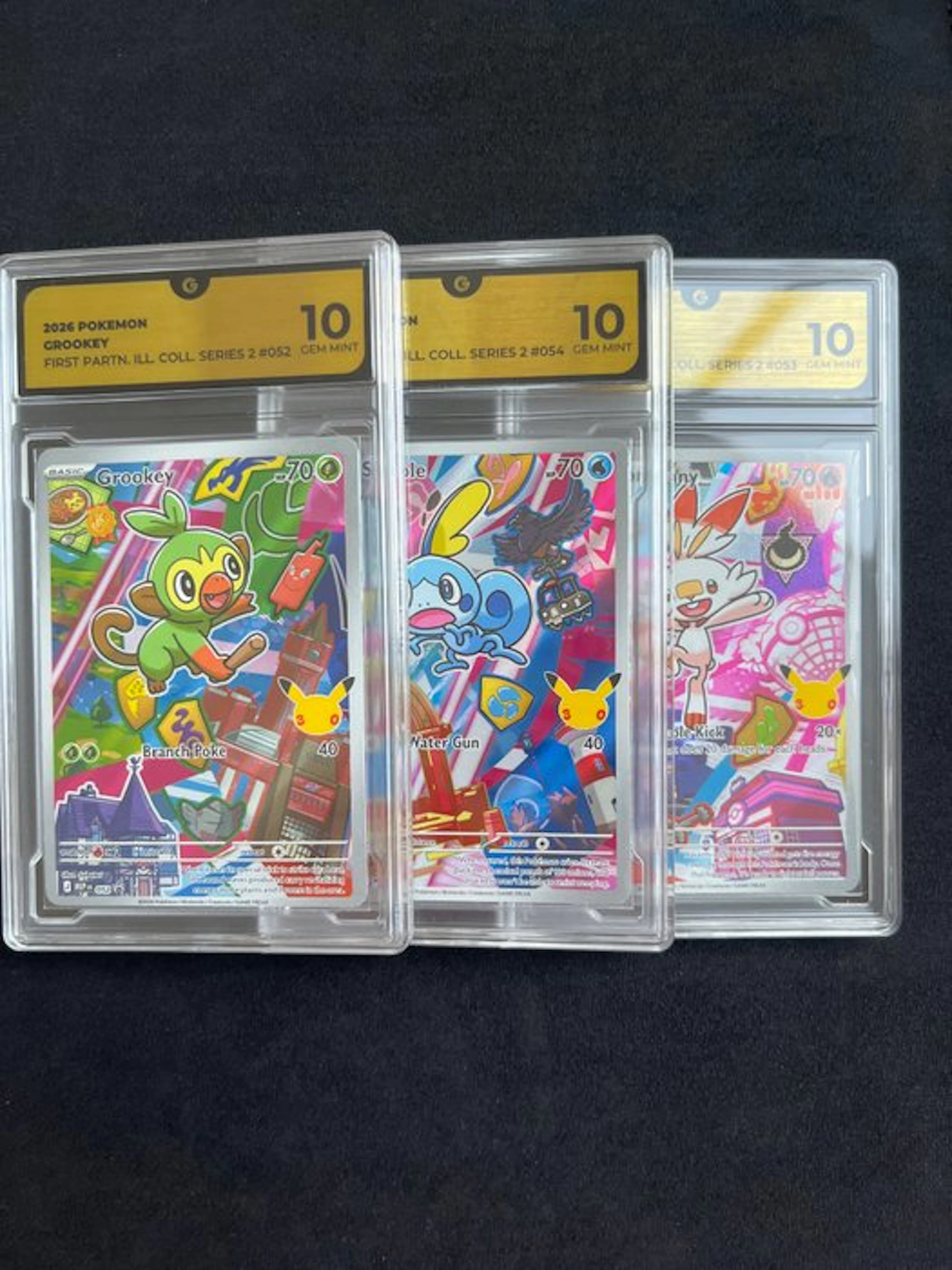 Pokémon - 3 Graded card - Grookey