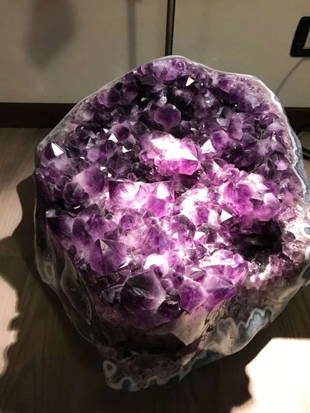 Amethyst Geode - Width: 43 cm- 50 kg - (1)
