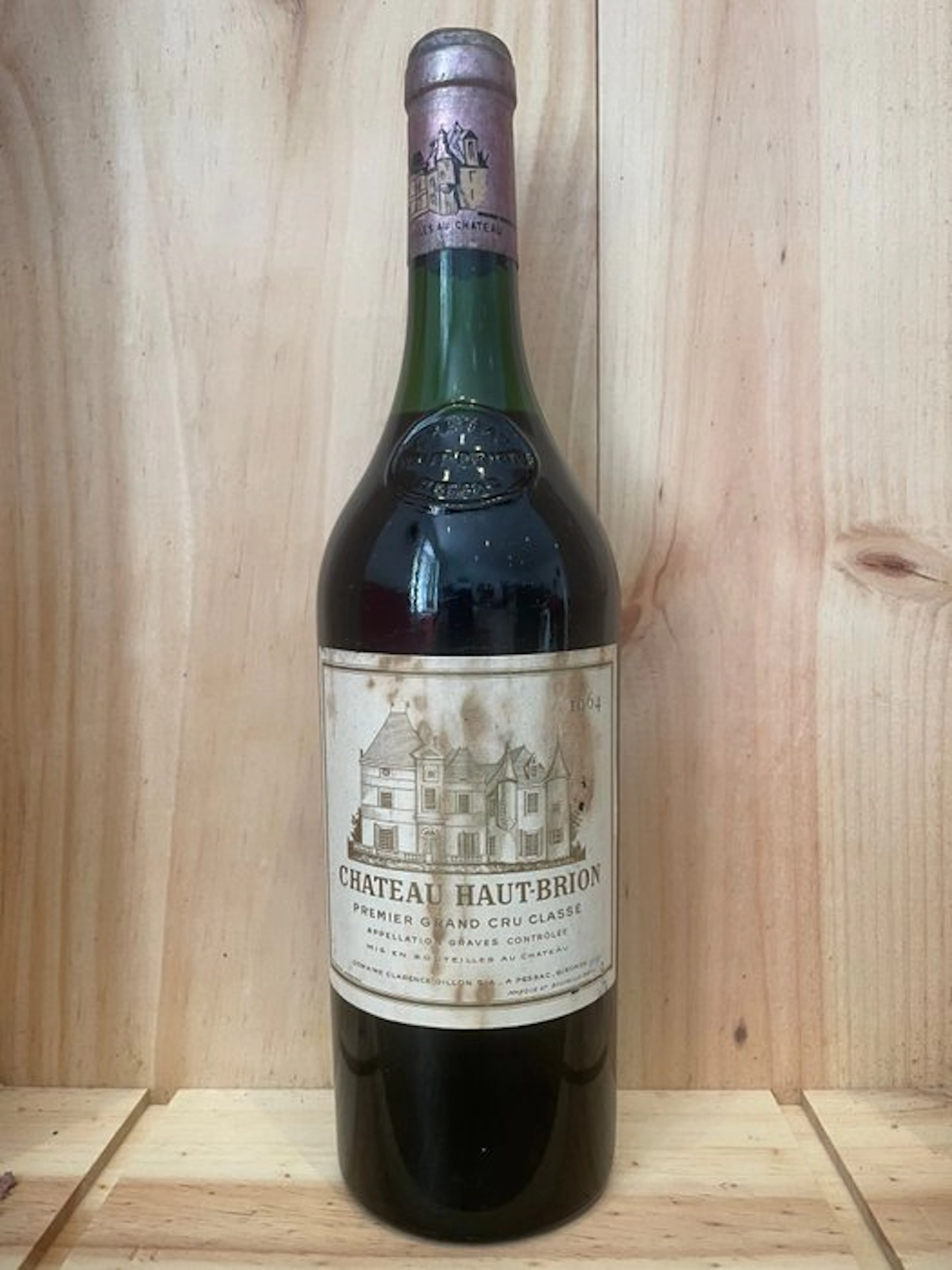 1964 Château Haut Brion - Pessac-Léognan 1er Grand Cru Classé - 1
