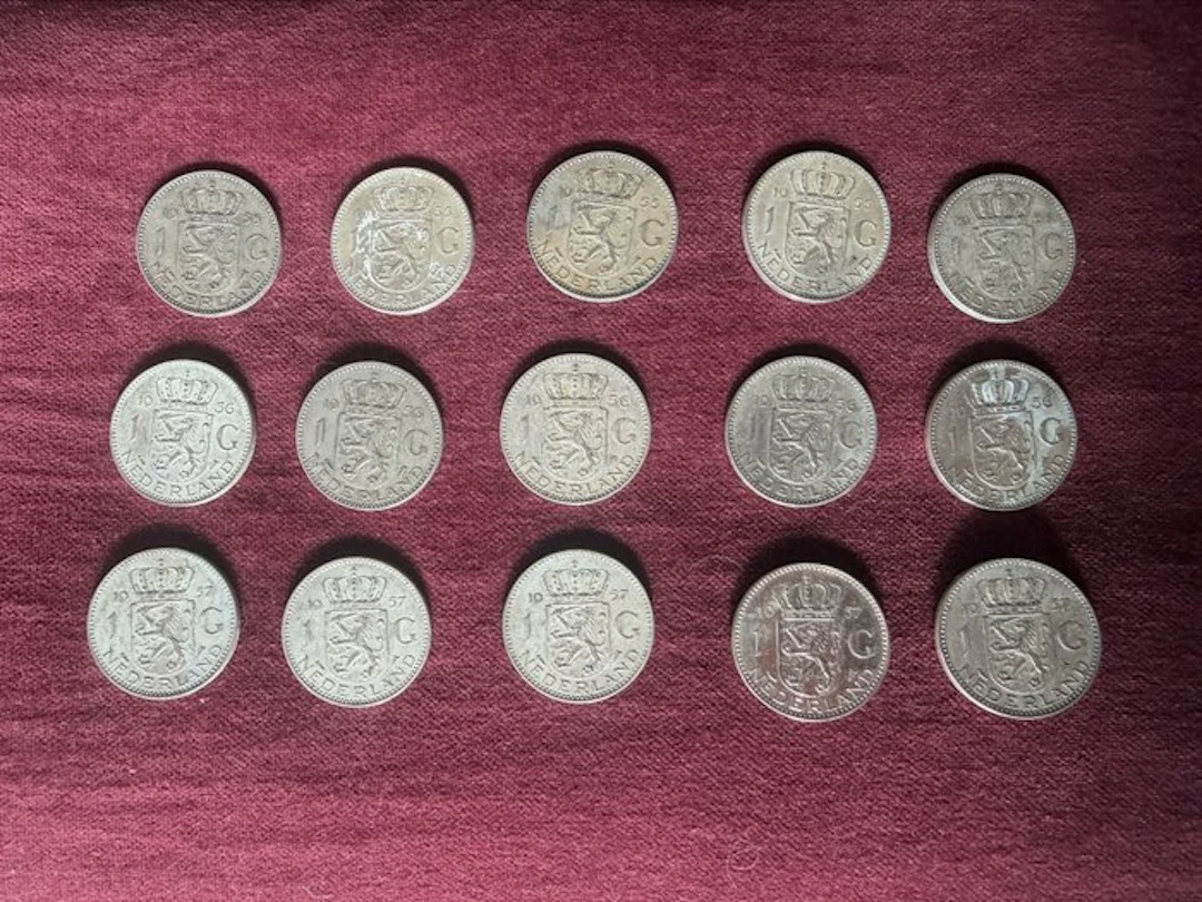 Netherlands. Juliana. 1 Gulden 1955, 1956, 1957 (15 stuks) (No reserve price)