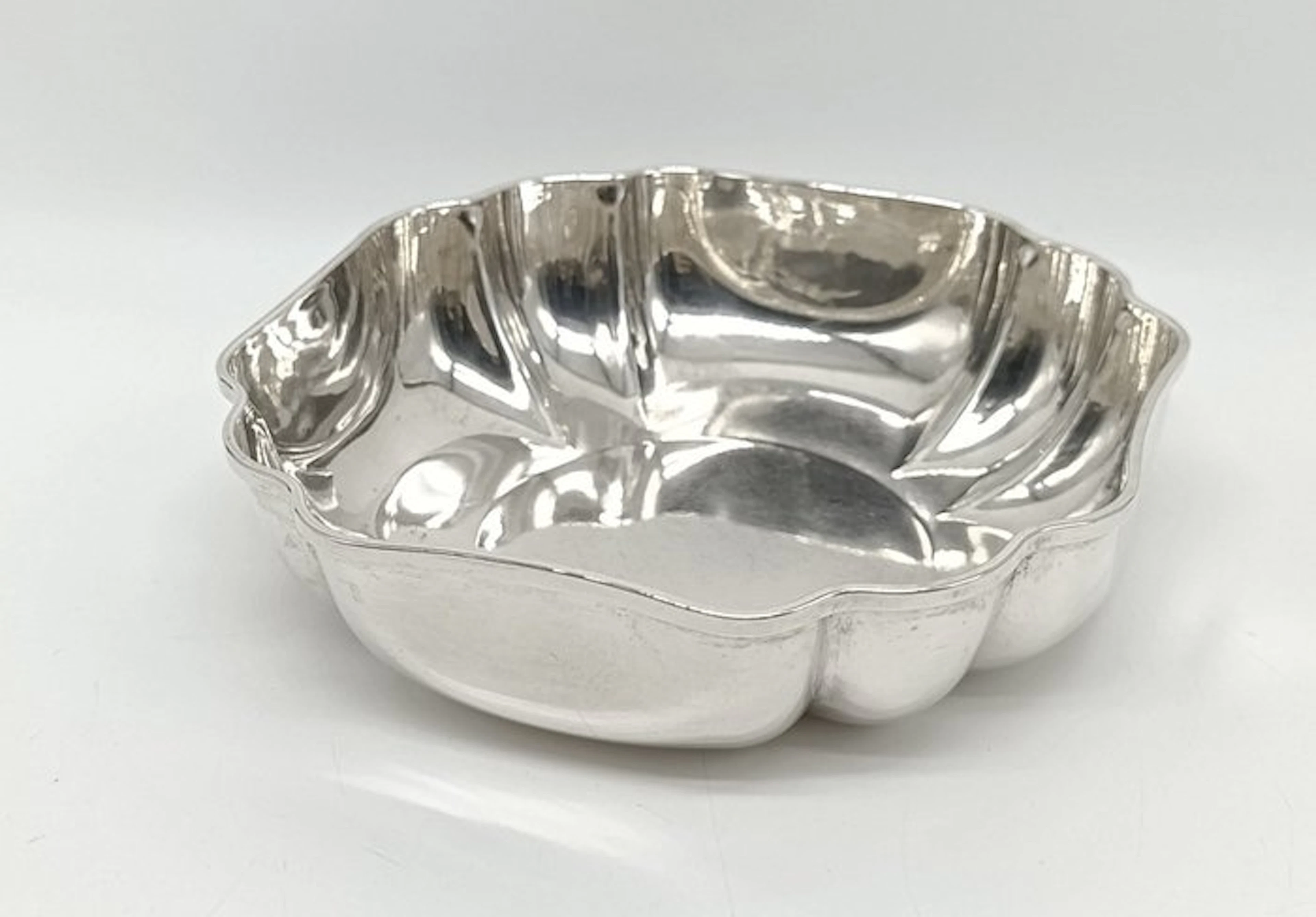 Angelo Schiavon, 17 TV - Bowl - .800 silver - Handmade