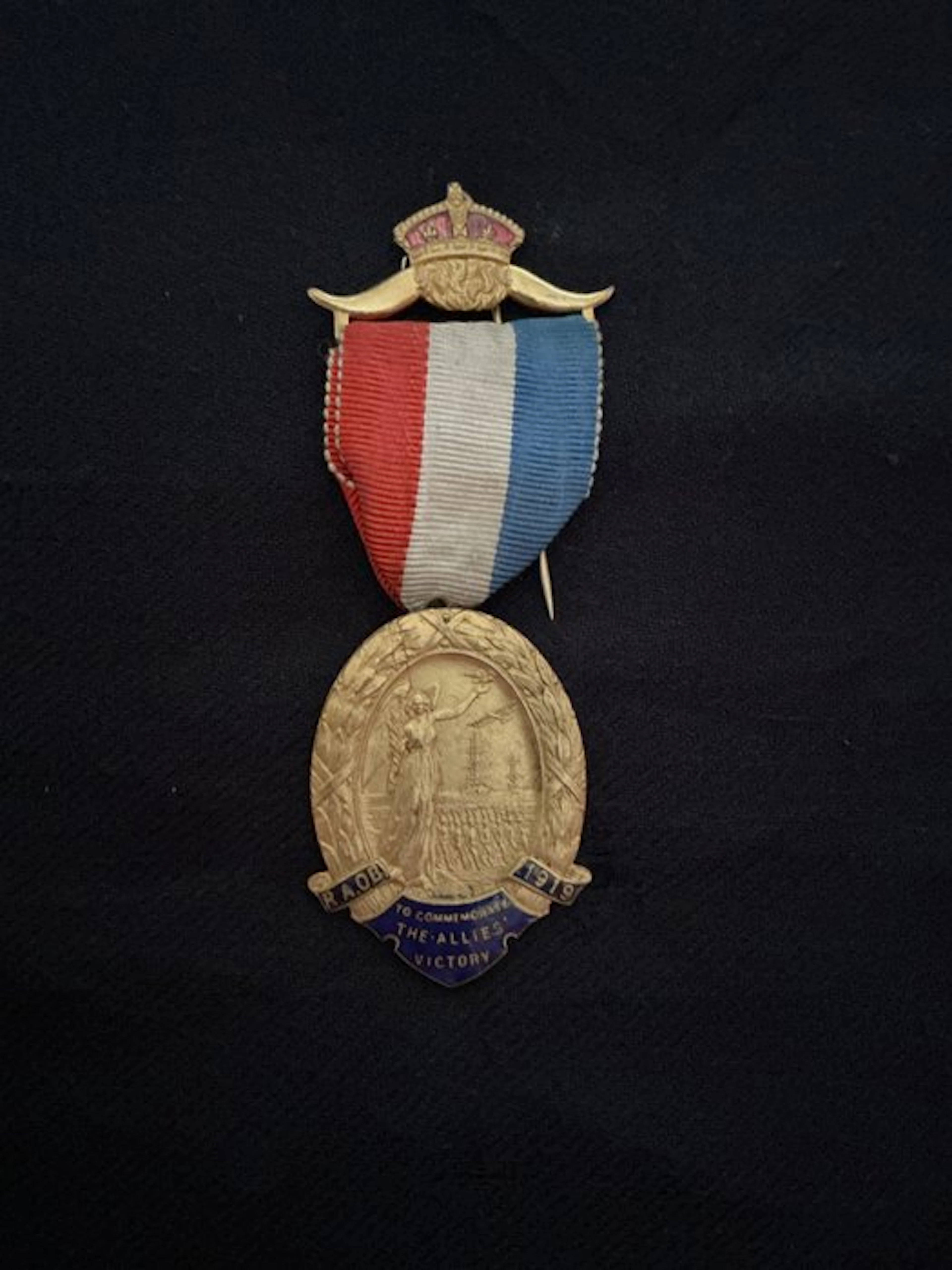 United Kingdom - Military medal - Militaria / Masonic & Fraternal