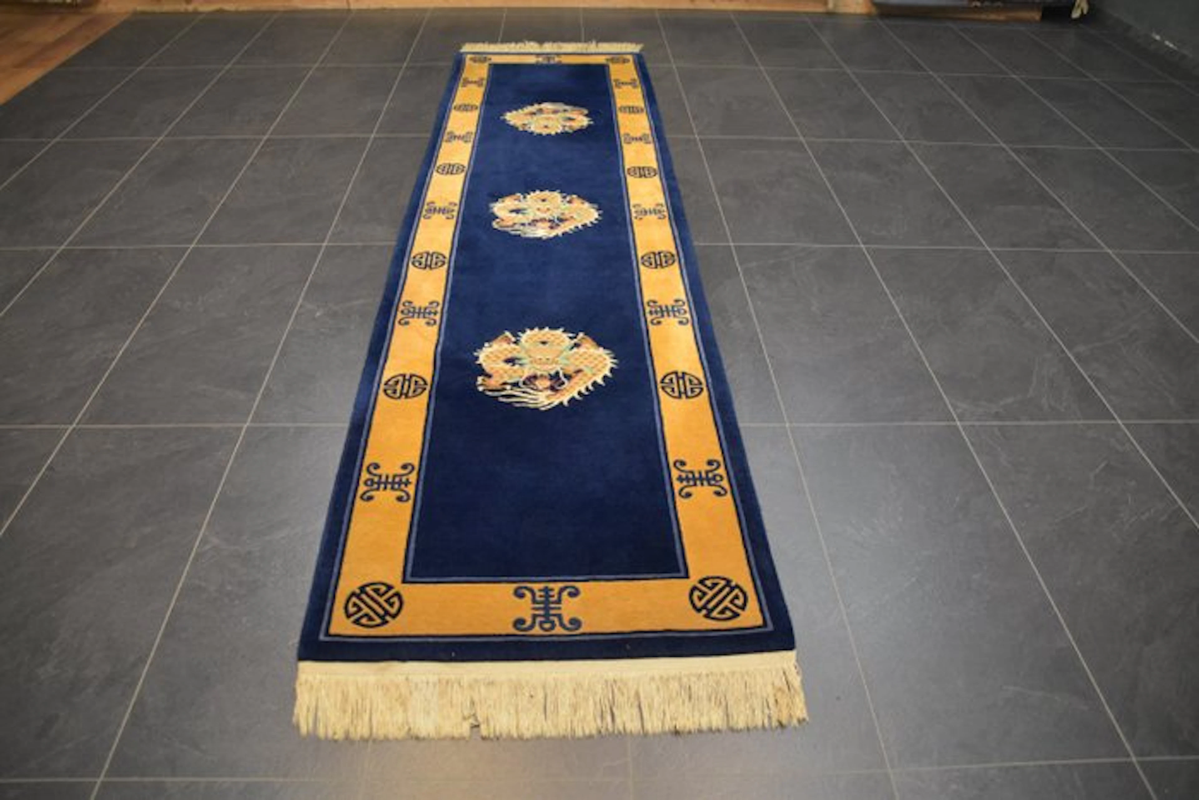 China Art Deco - Rug - 338 cm - 84 cm