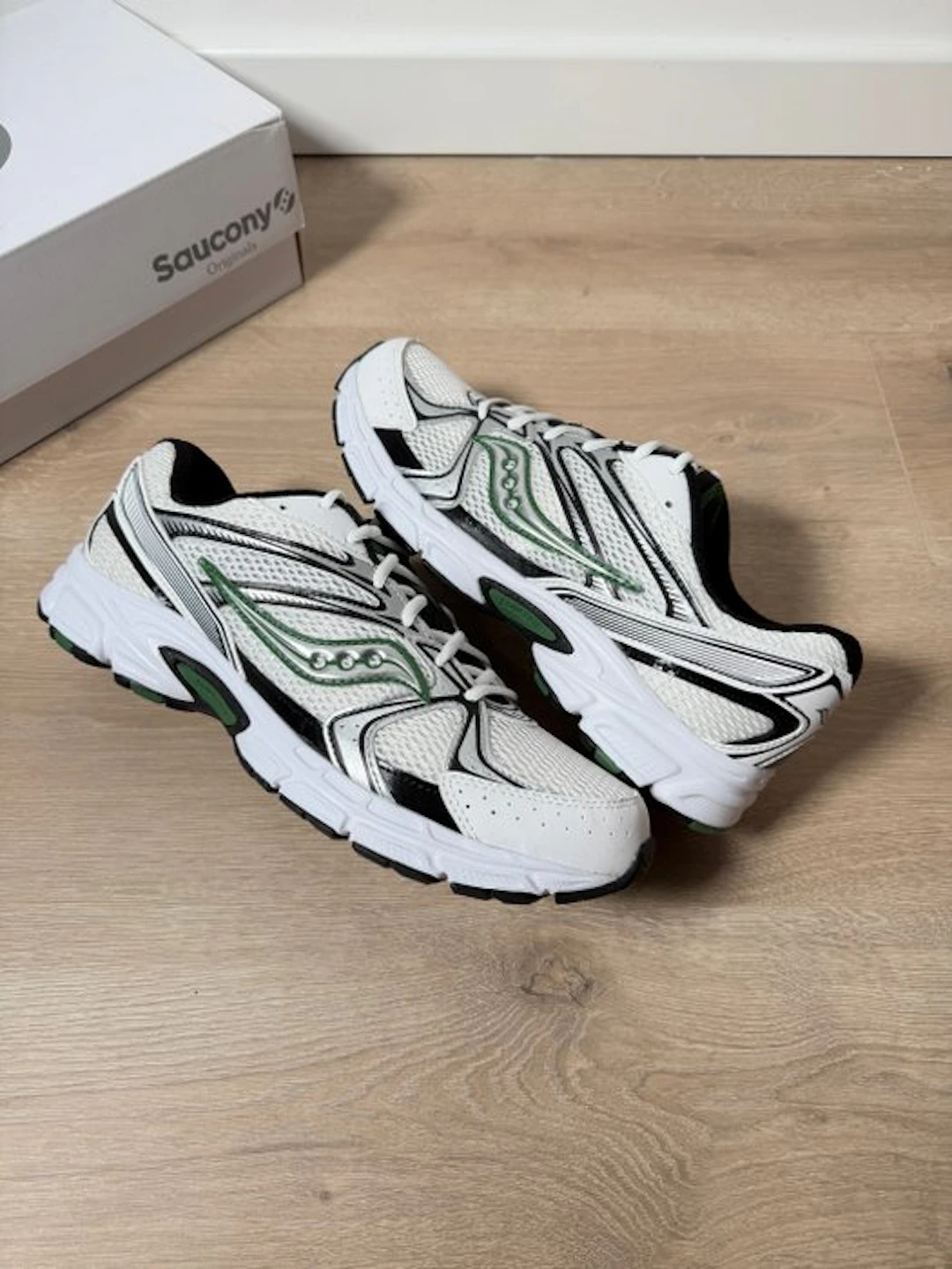 Saucony - Sneakers - Size: EU 44.5 - New with tags