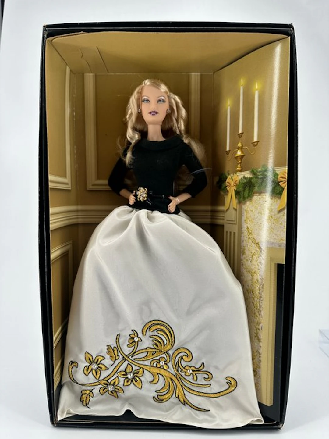 Mattel - Barbie doll Barbie – Festive and Fabulous –...
