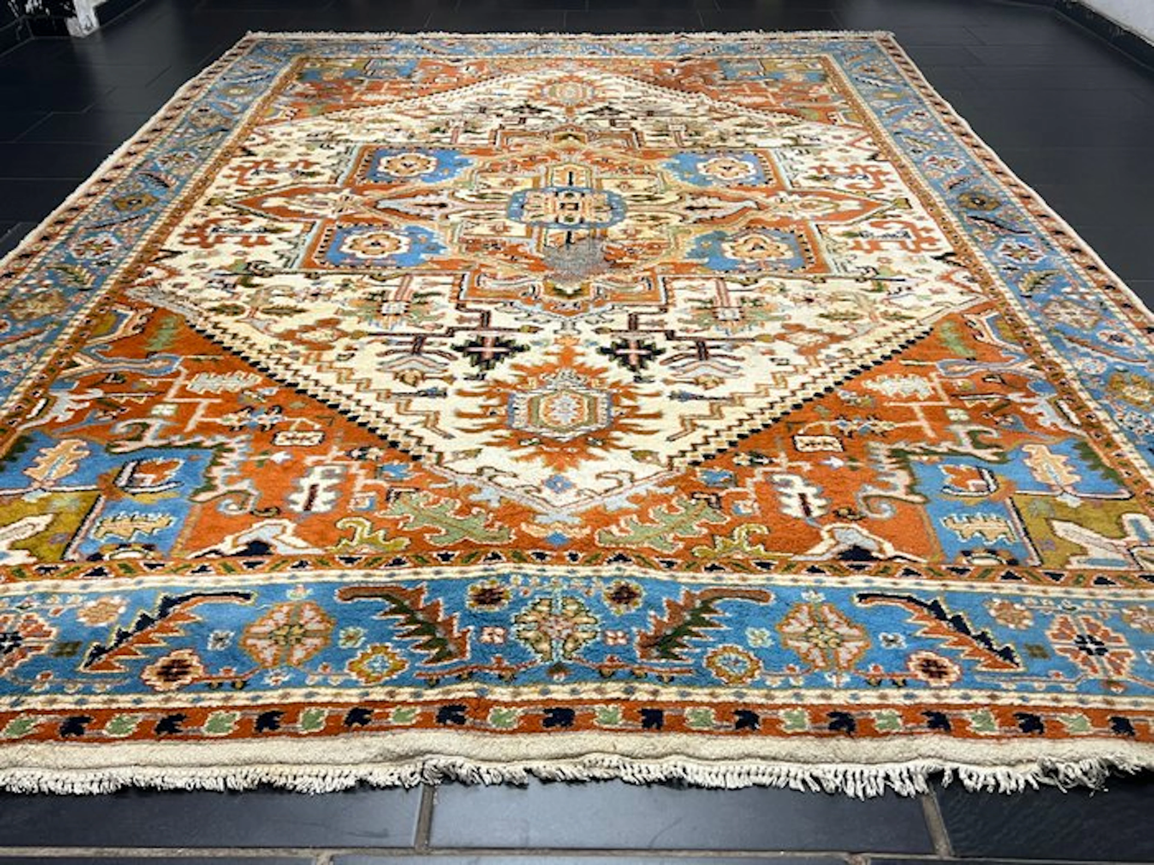 Heriz Art Deco - Rug - 365 cm - 270 cm