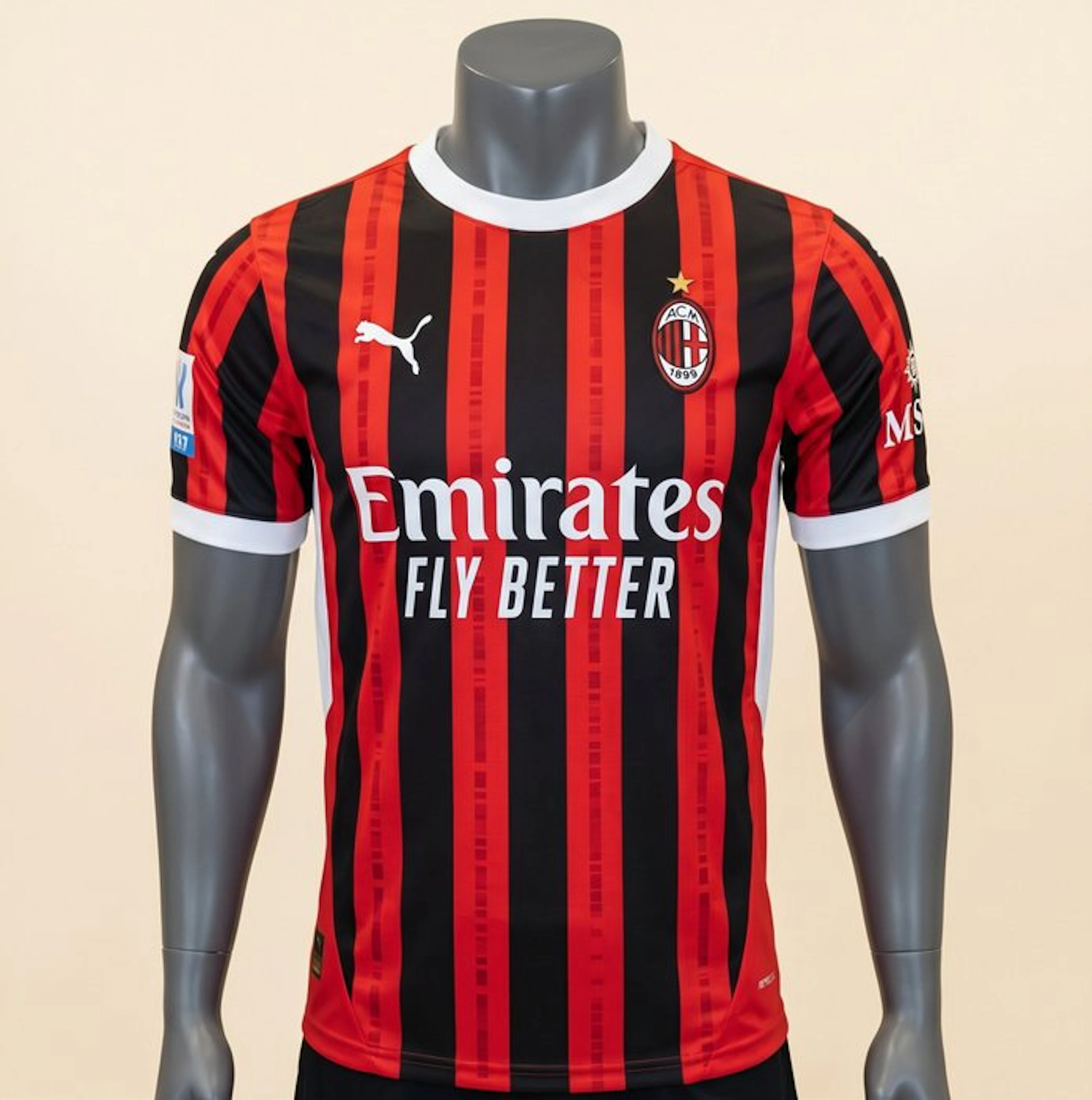 AC Milan - Italian Super Cup 2025 - Team wear