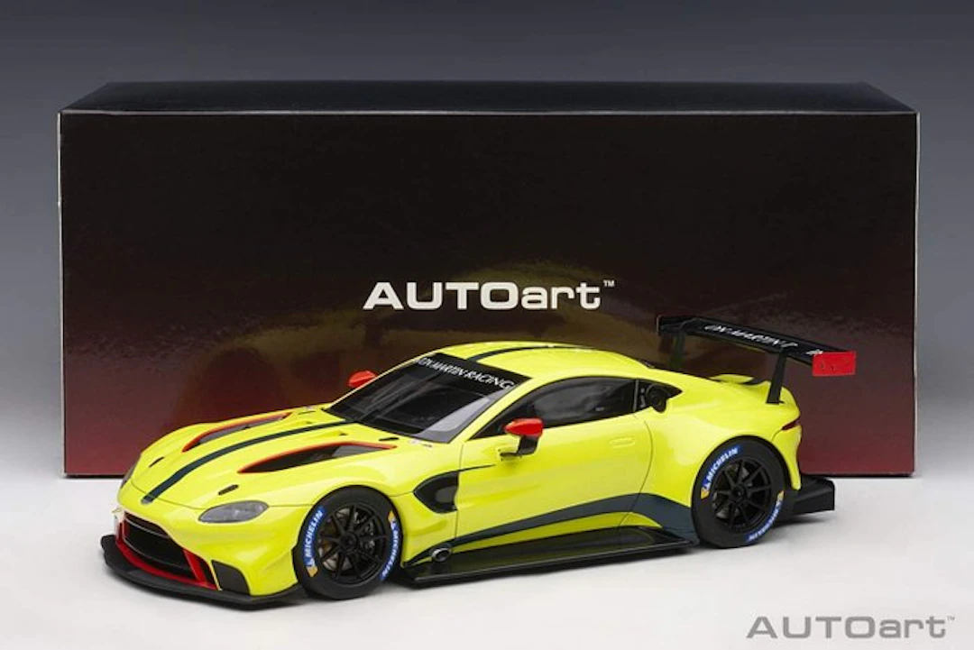 Autoart 1:18 - Model race car - Aston Martin Vantage GTE...
