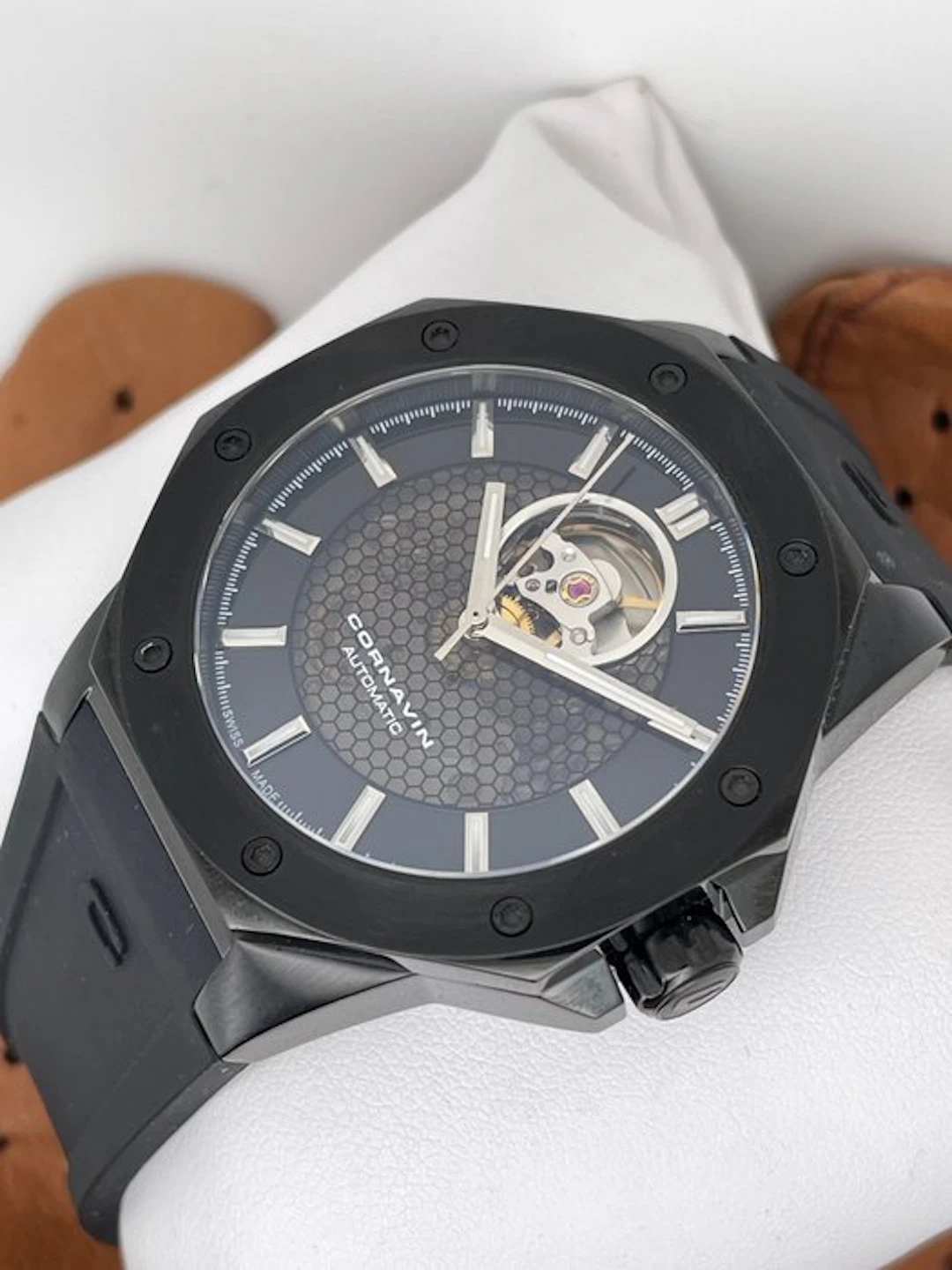 Cornavin - Downtown Open Heart Automatic Limited Edition...