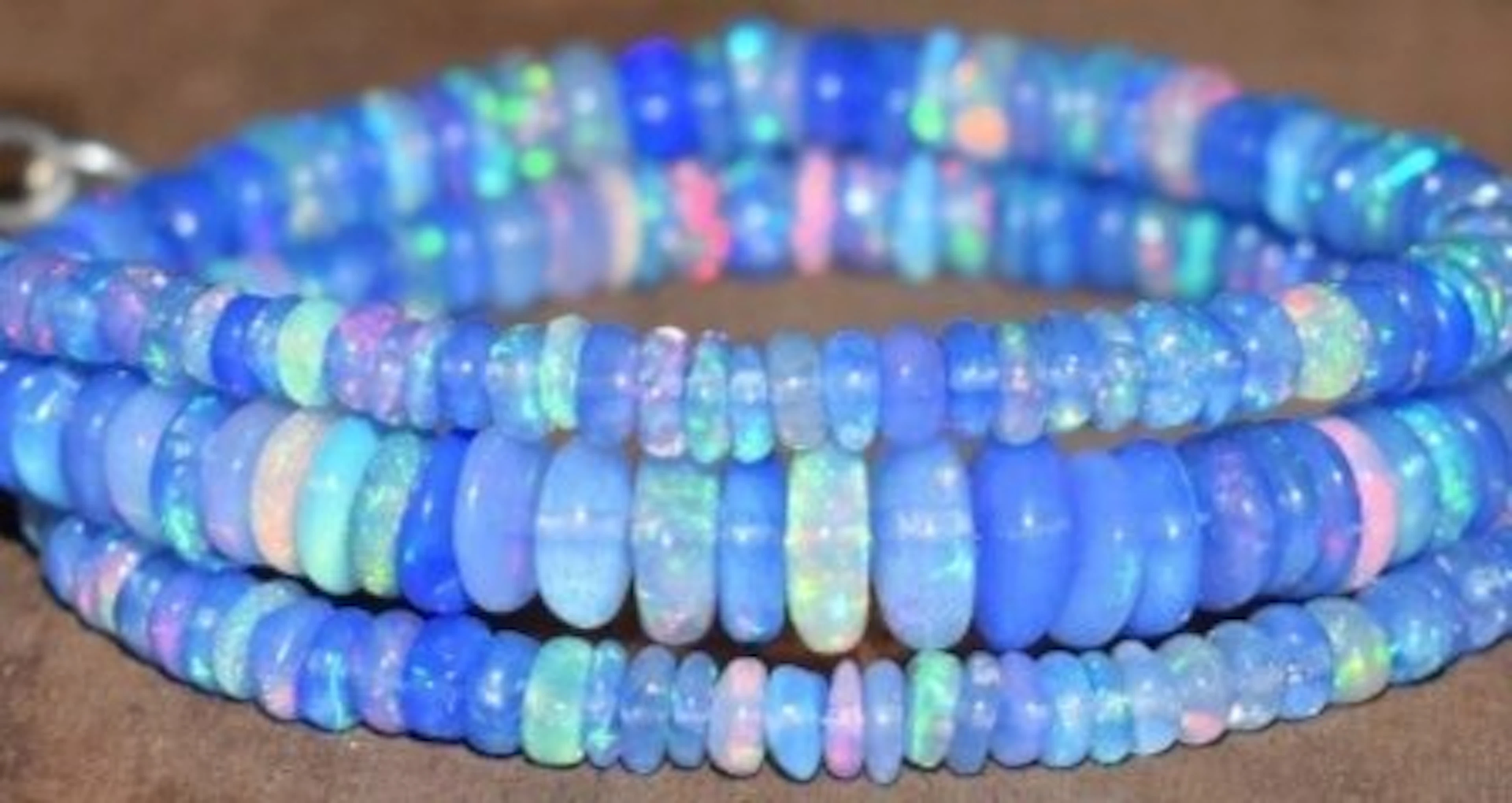 Opal AAA Natural Mineral Necklace Translucent- 9 g - (1)