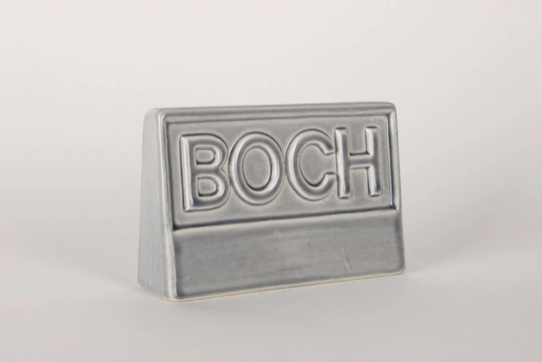 Boch Frères - Figurine - 'BOCH' logo - Earthenware