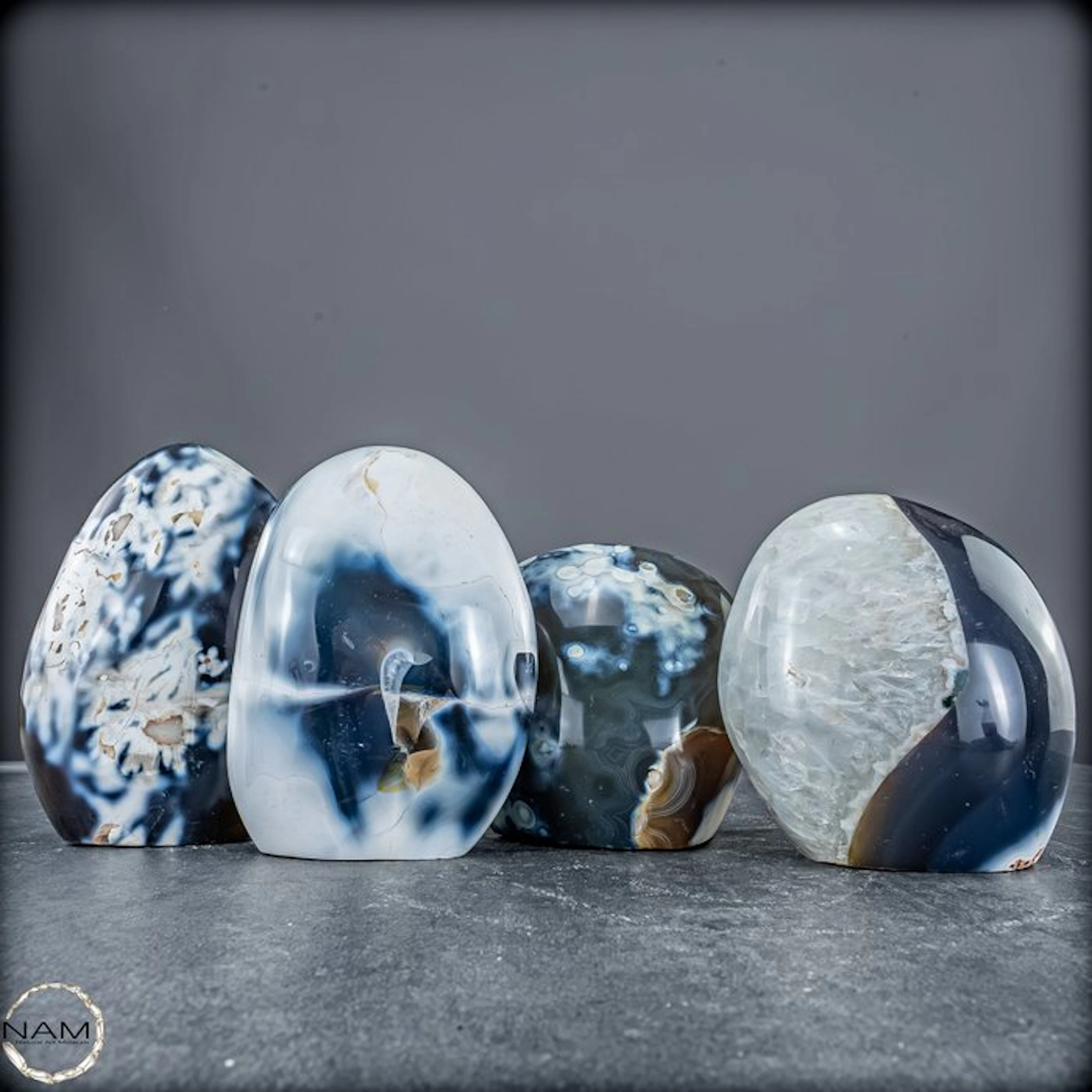 Exclusive Orca Agate Set – Powerful drawing in natural...