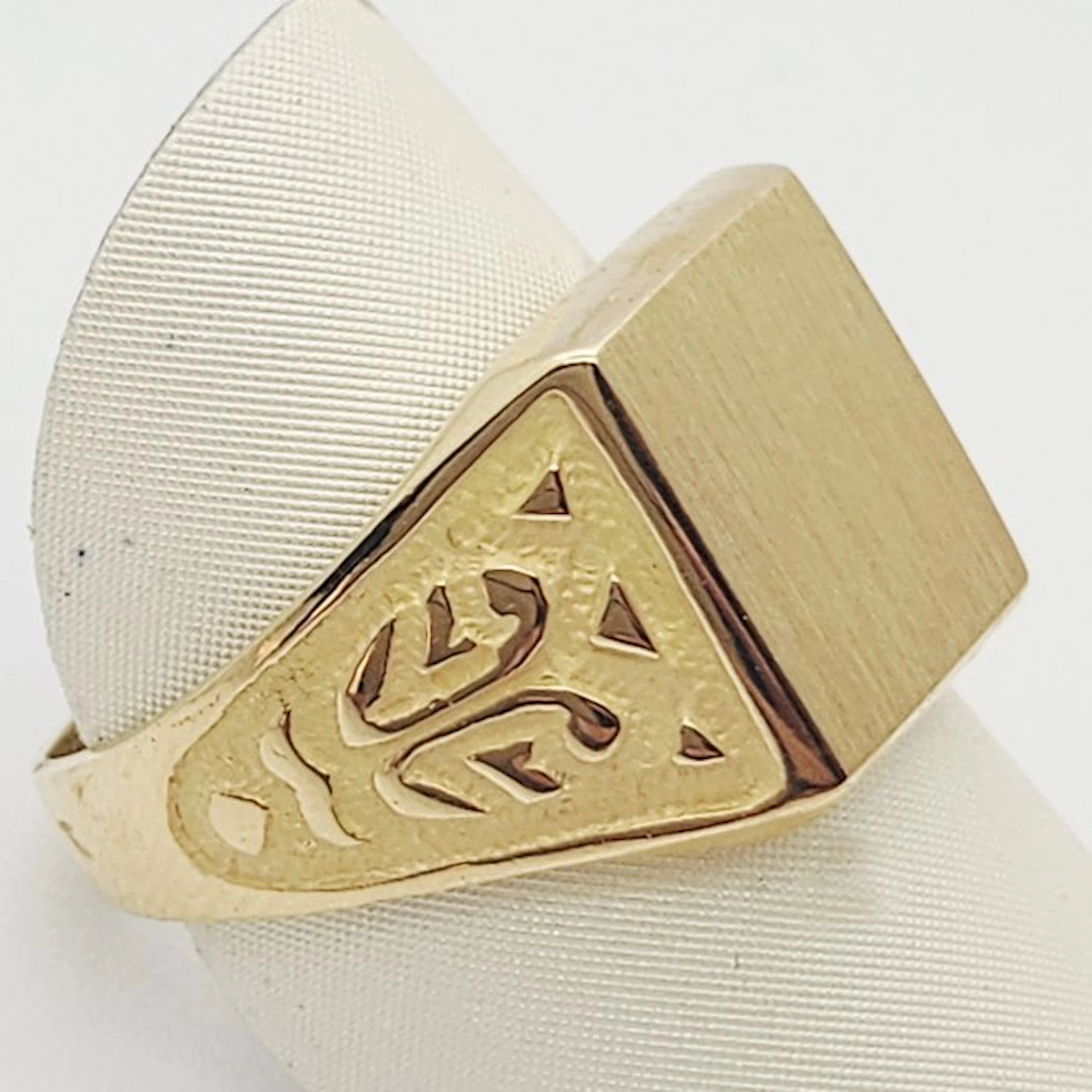 Ring - 18 kt. Yellow gold