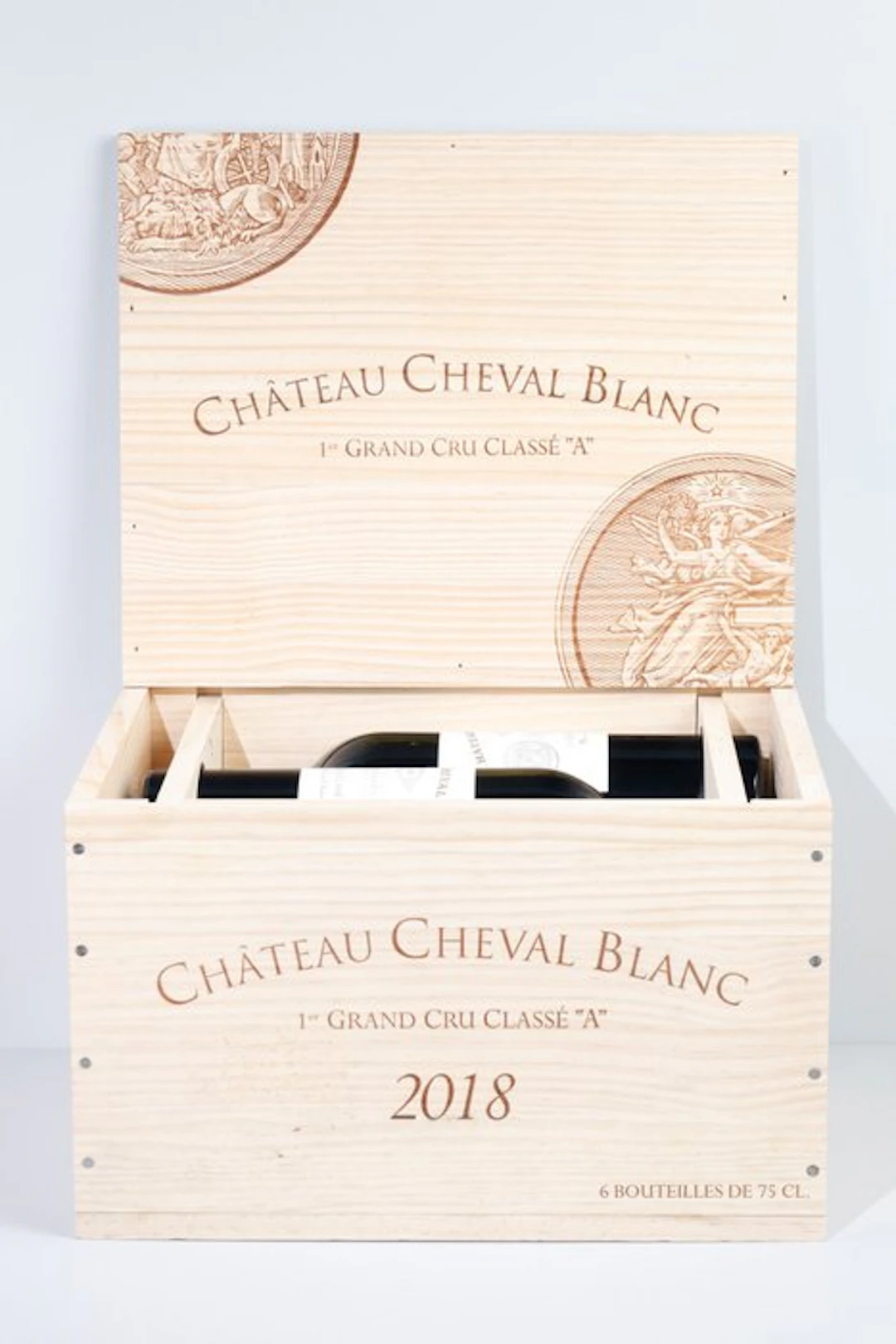 2018 Château Cheval Blanc - Saint-Émilion 1er Grand Cru...